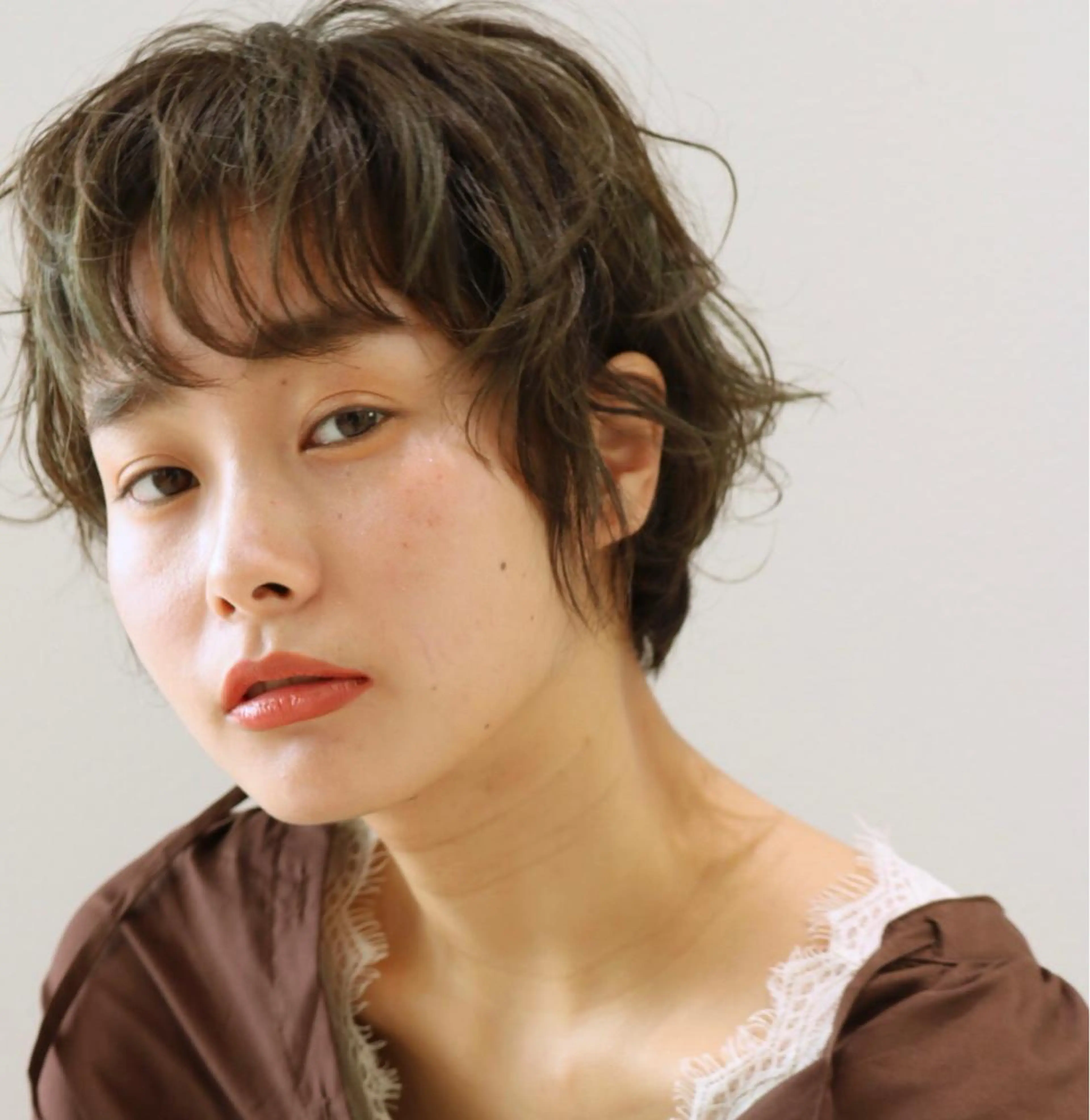 ミディアム パーマ ミディアムパーマ k-twoたき✨艶感 カラー／美髪矯正のヘアスタイル