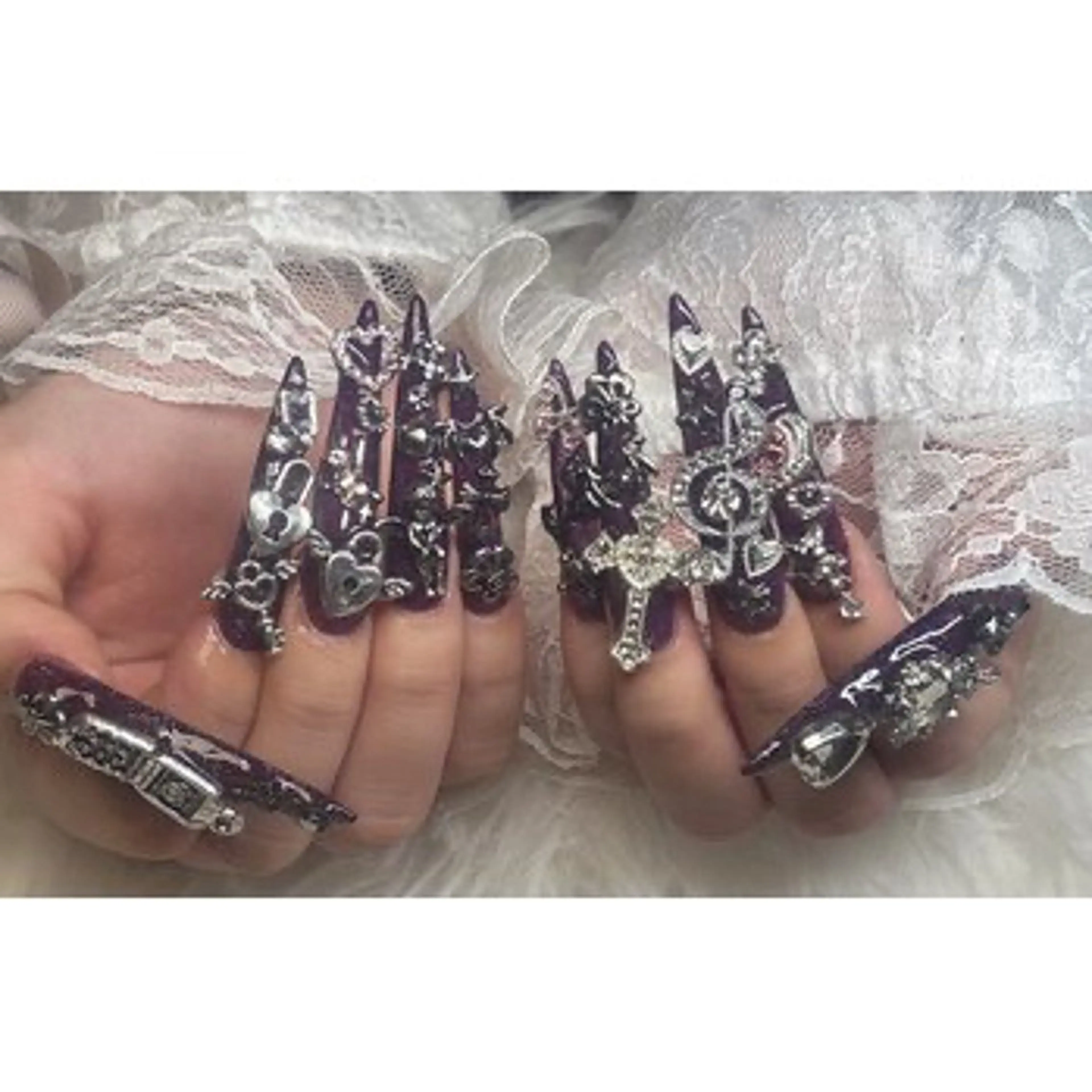 ネイル ハンドネイル 【パラジェル・フィルイン】 T&BNAIL STUDIO所属・り オ　ロング無制限中のネイルデザイン