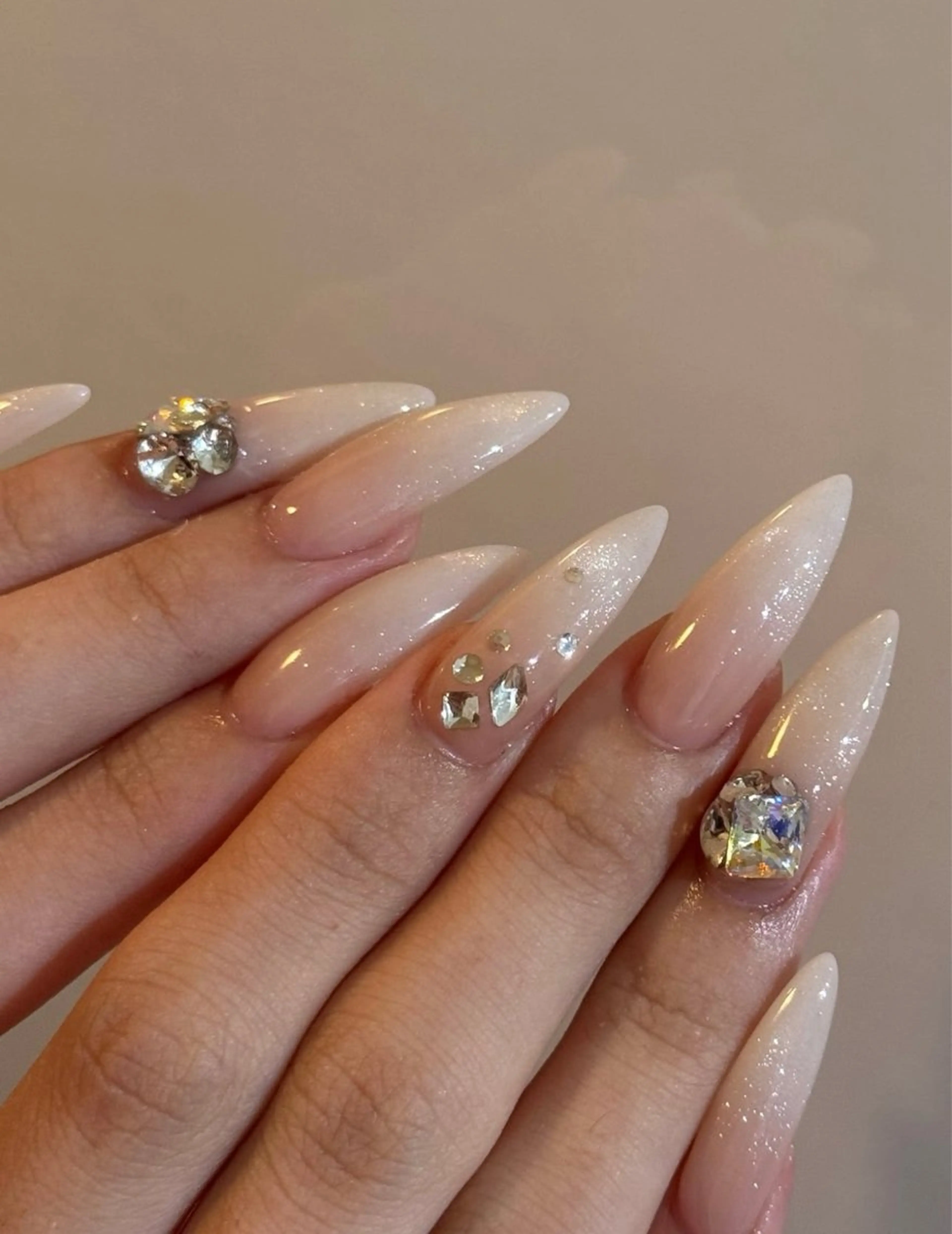 ネイル ハンドネイル BERA NAILSのネイルデザイン