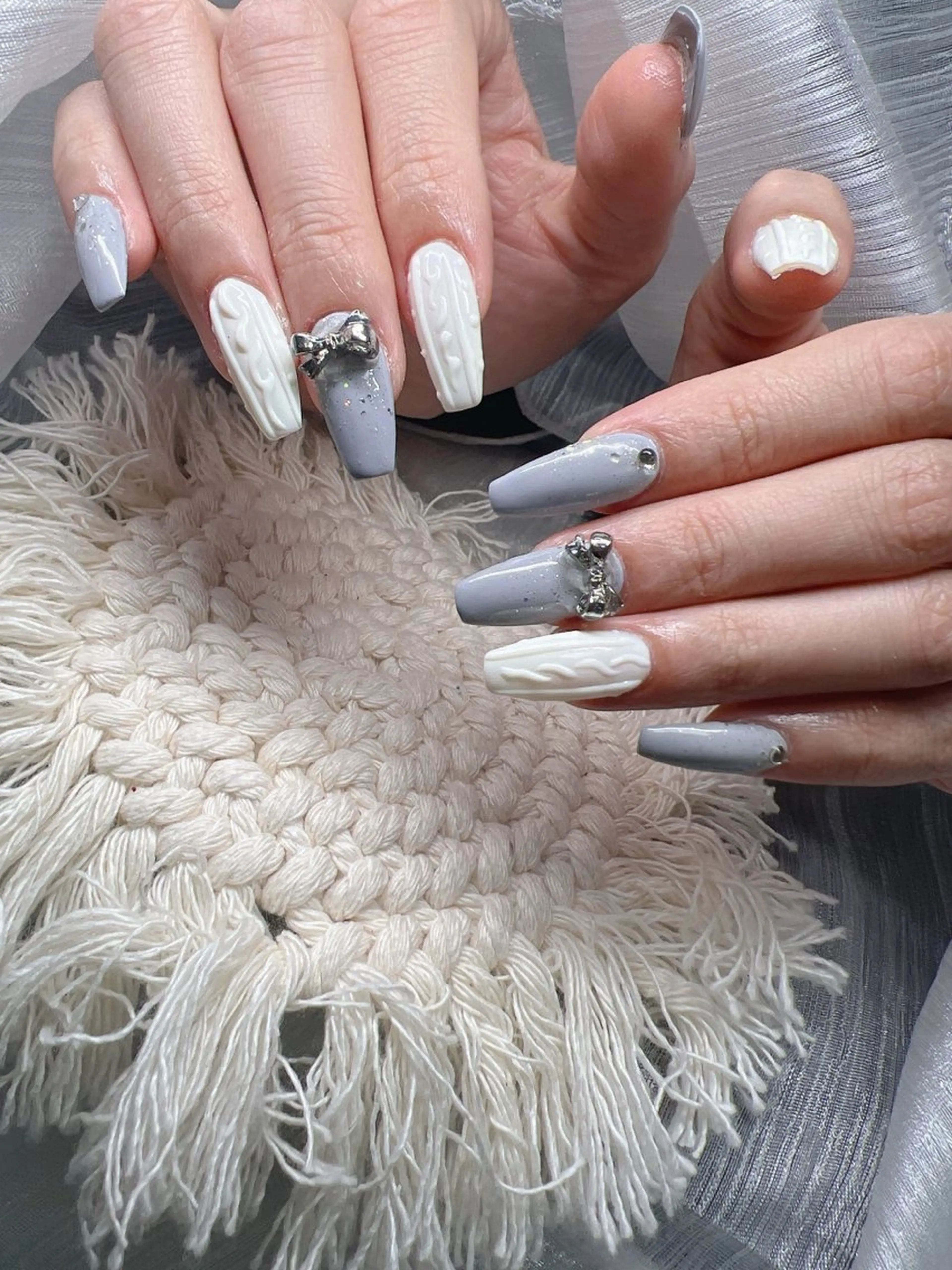 ネイル オーロラネイル チークネイル 長さ出し フットネイル フレンチネイル ハンドネイル Lee Nailsのネイルデザイン