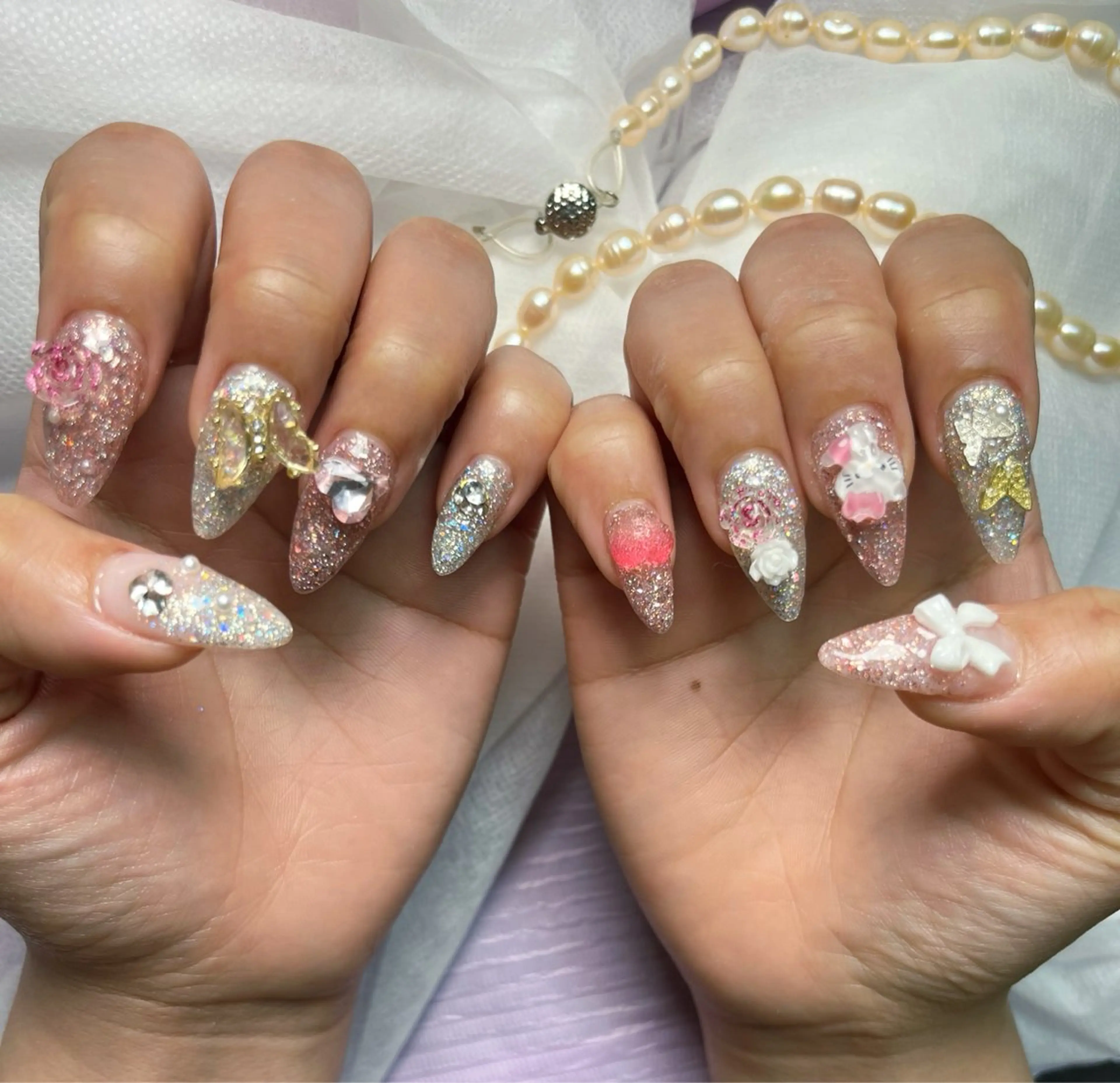 ネイル ハンドネイル ハンドケア pink ladyサロン所属・べ にのネイルデザイン