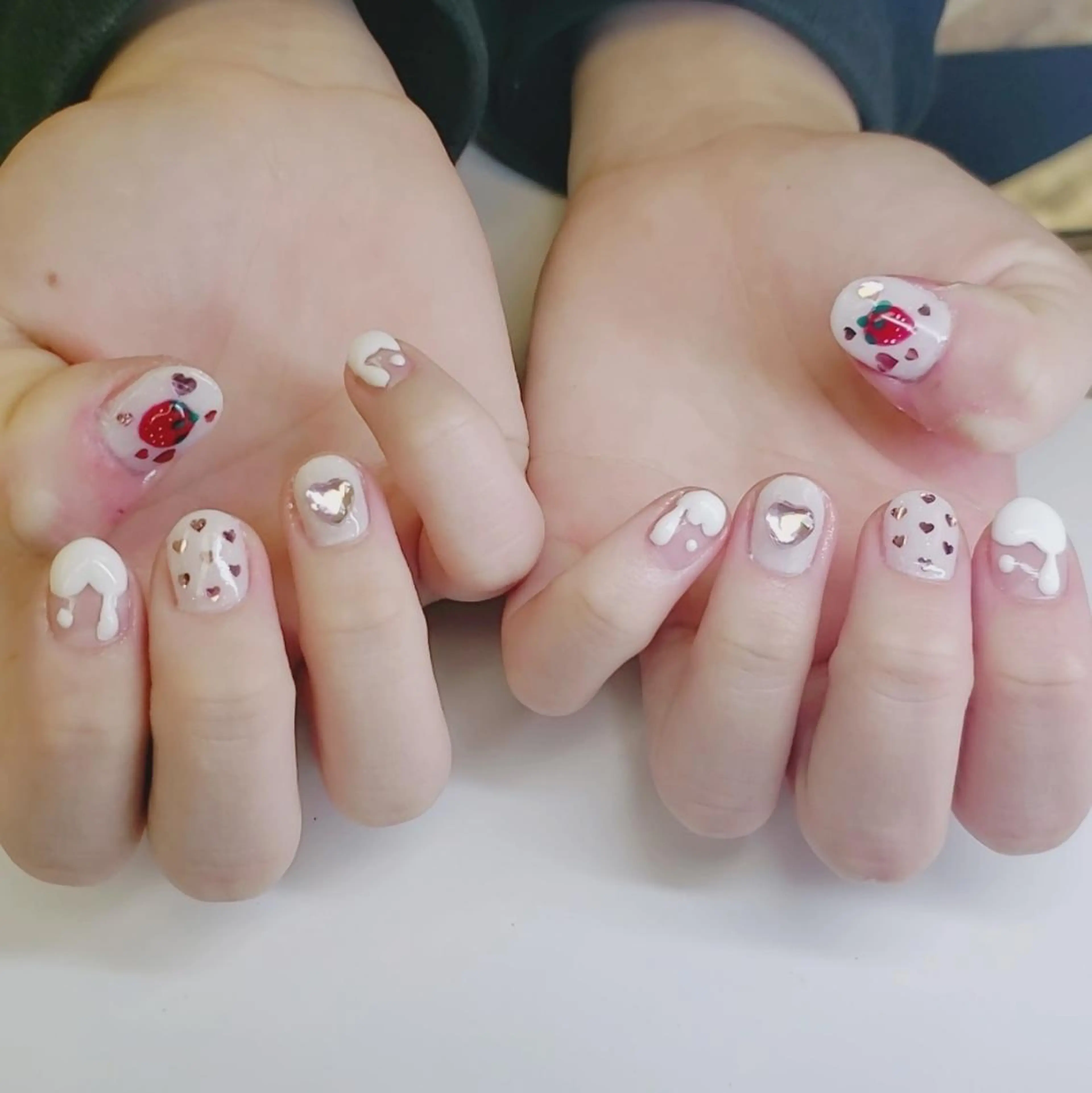 ネイル クロキ 。のネイルデザイン