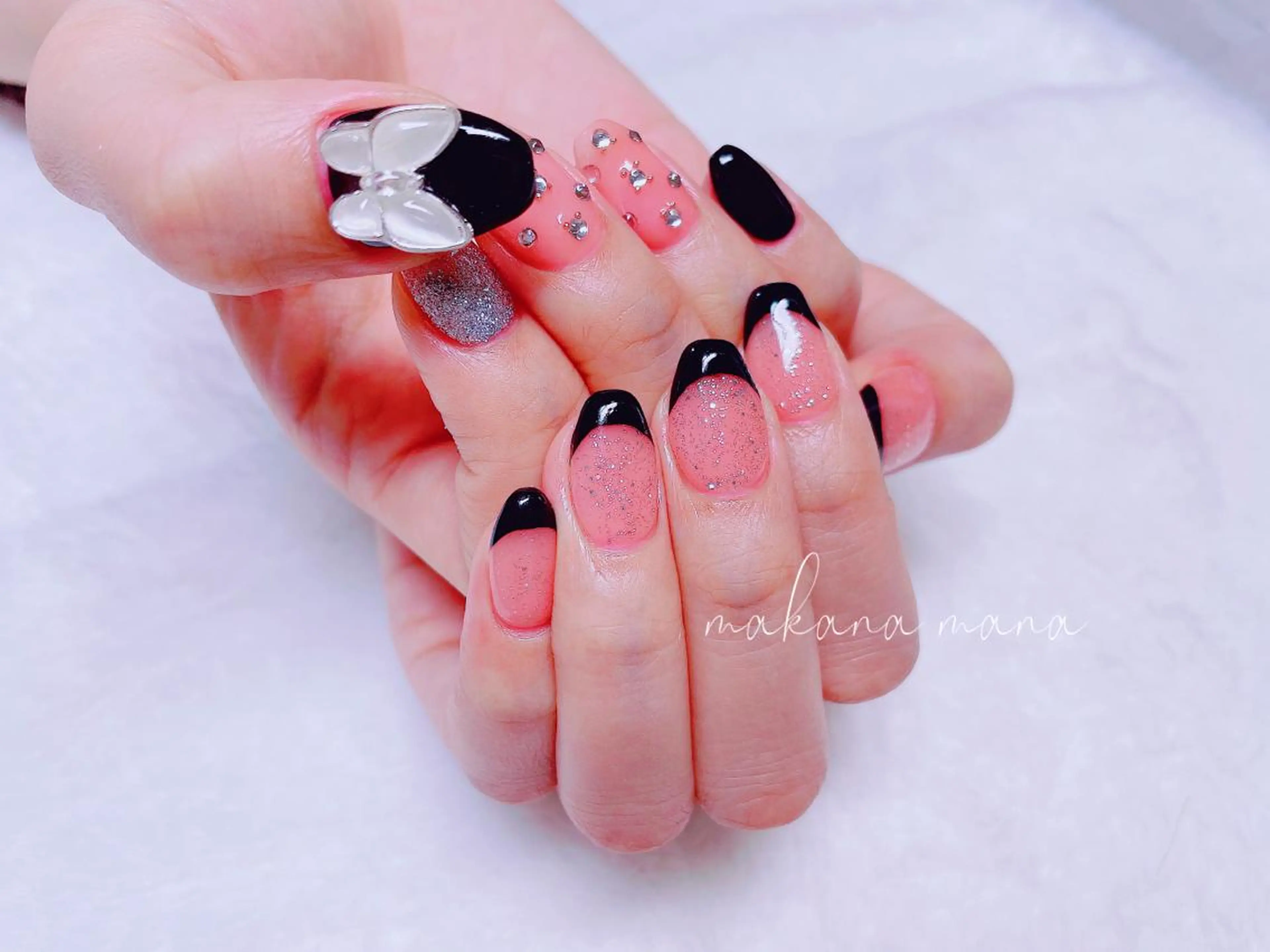 ネイル Makana Mana所属・Makana Manaのネイルデザイン