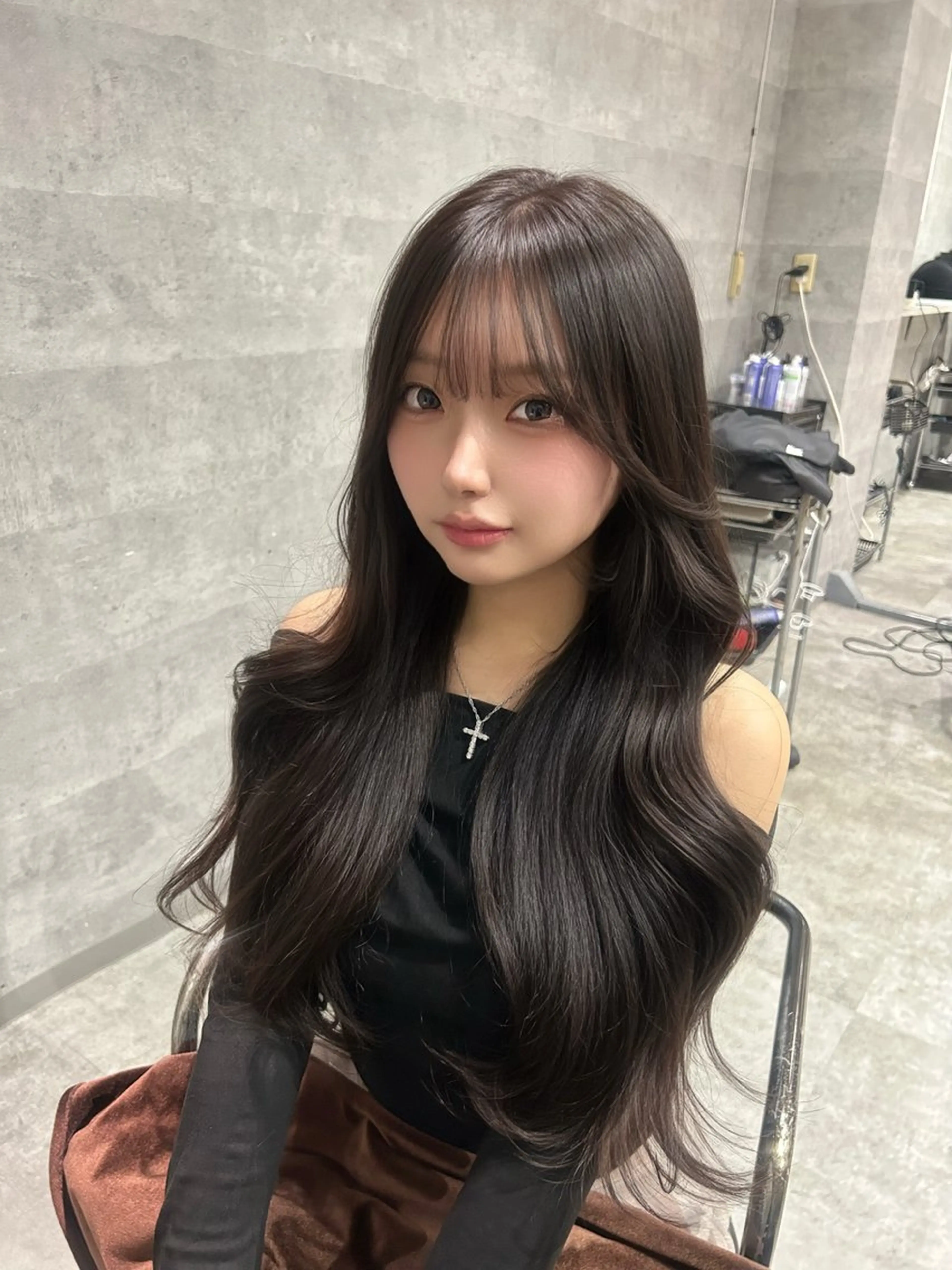 ロング くびれヘア レイヤーカット 似合わせカット カット ヘアカラー トリートメント _WHITE難波店[アンダーバーホワイト]所属・顔周りカット/大人 可愛い💍/中村嘉秀のヘアスタイル