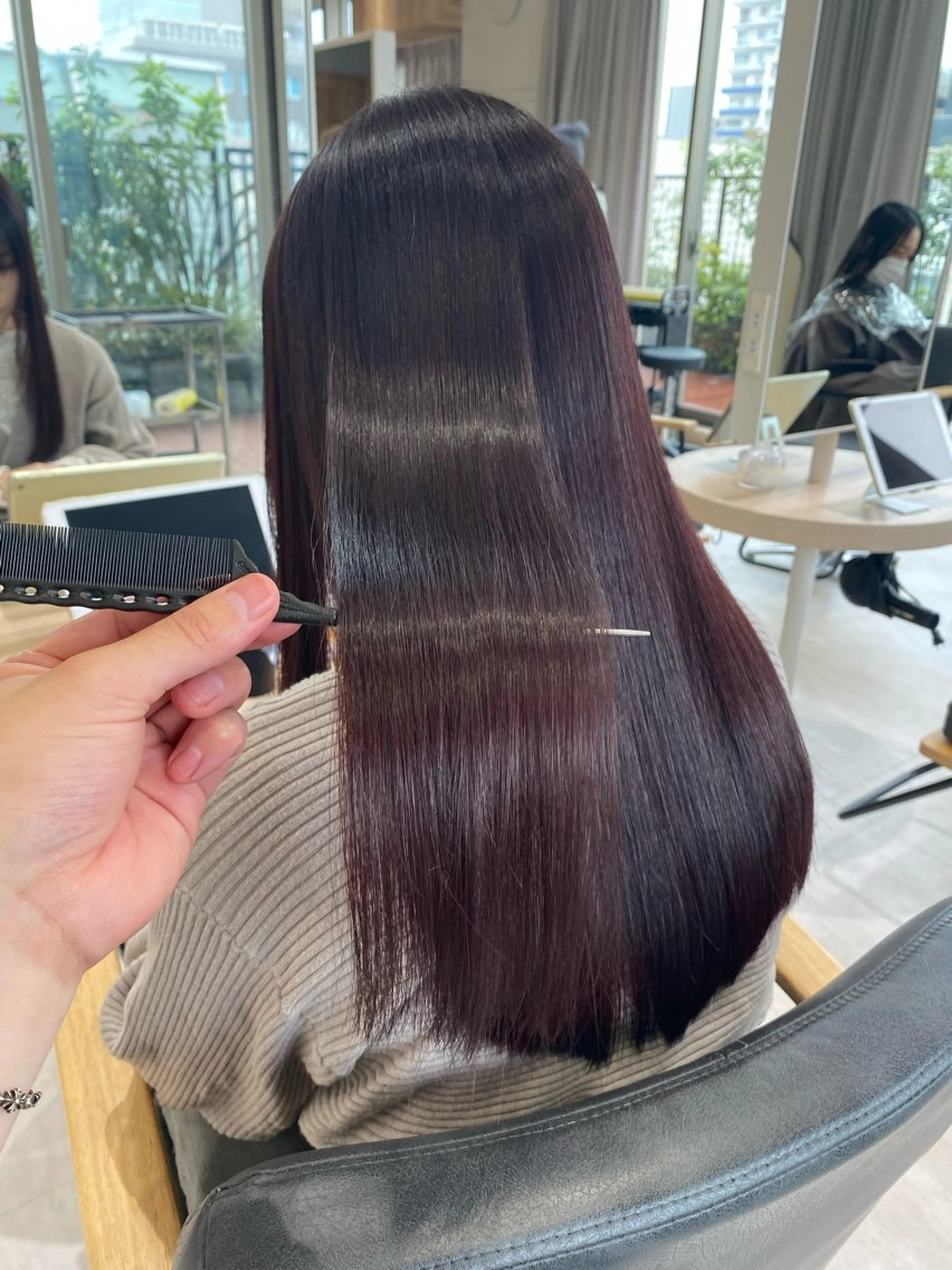 セミロング トリートメント men'ssalon Zina天神所属・✨髪質改善/顔周りカ ット/縮毛矯正✨三隅のヘアスタイル