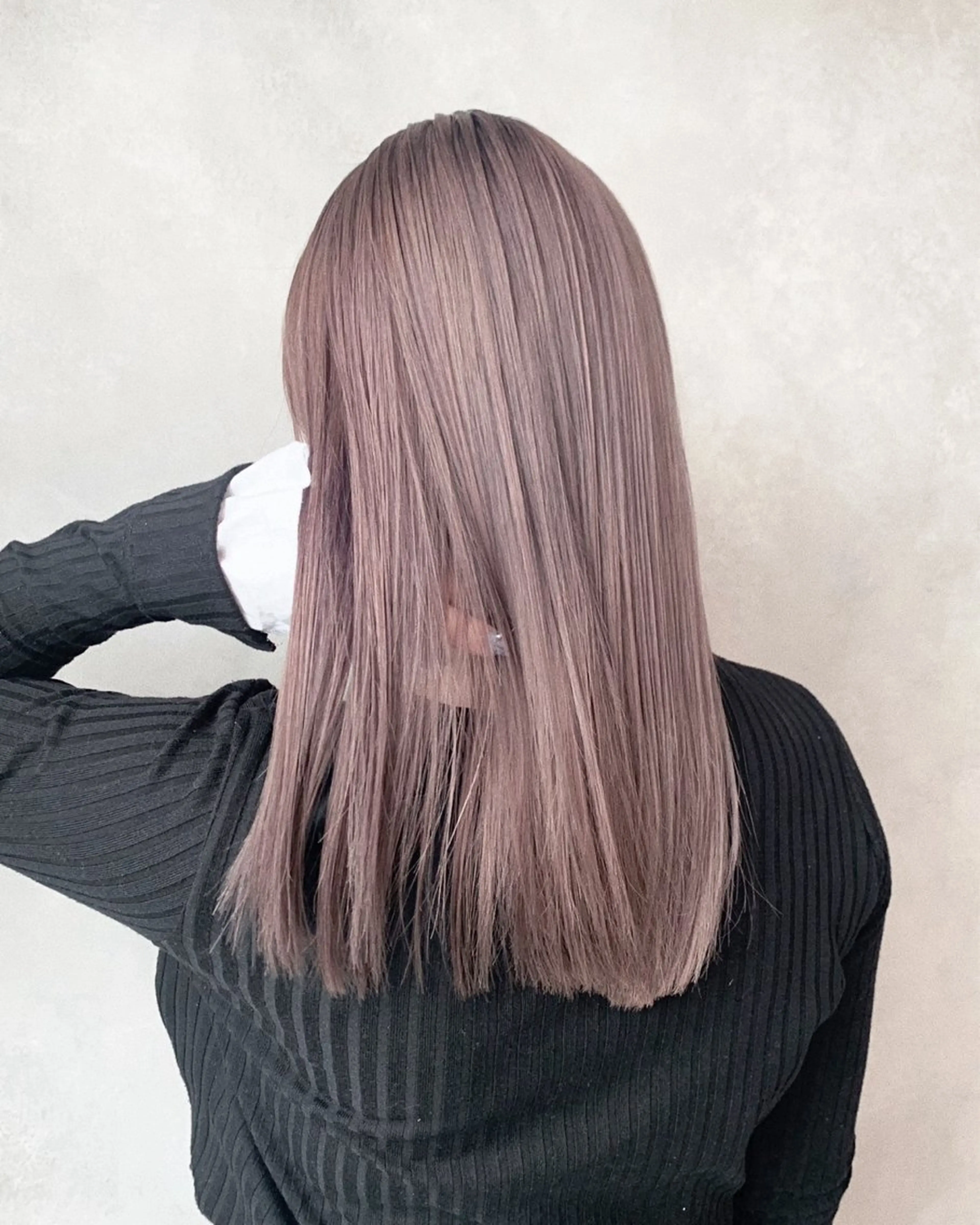 ミディアム カラー ハイトーンカラー ボブ レイヤーカット カット ヘアカラー トリートメント nok shibuya所属・✨ハイトーン特化✨ 透明感カラー✨渋谷✨のヘアスタイル
