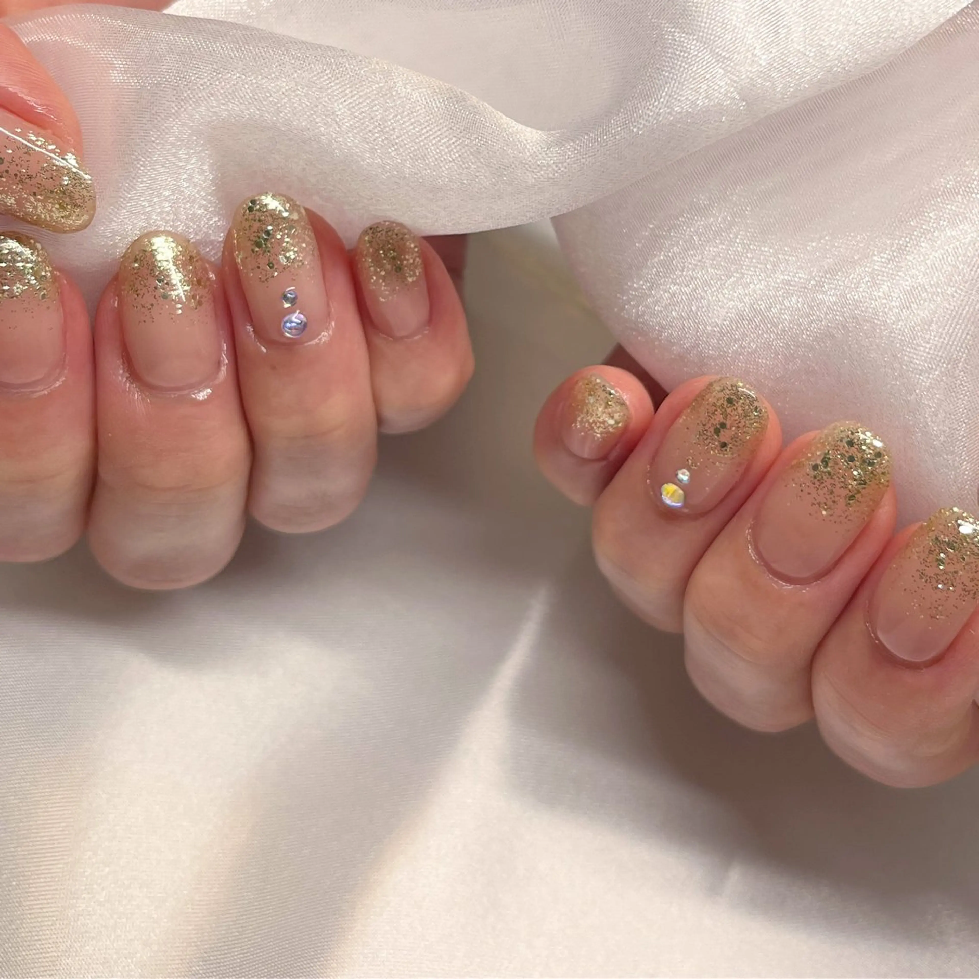 【オフなしor当店オフ】ラメグラデーションの写真