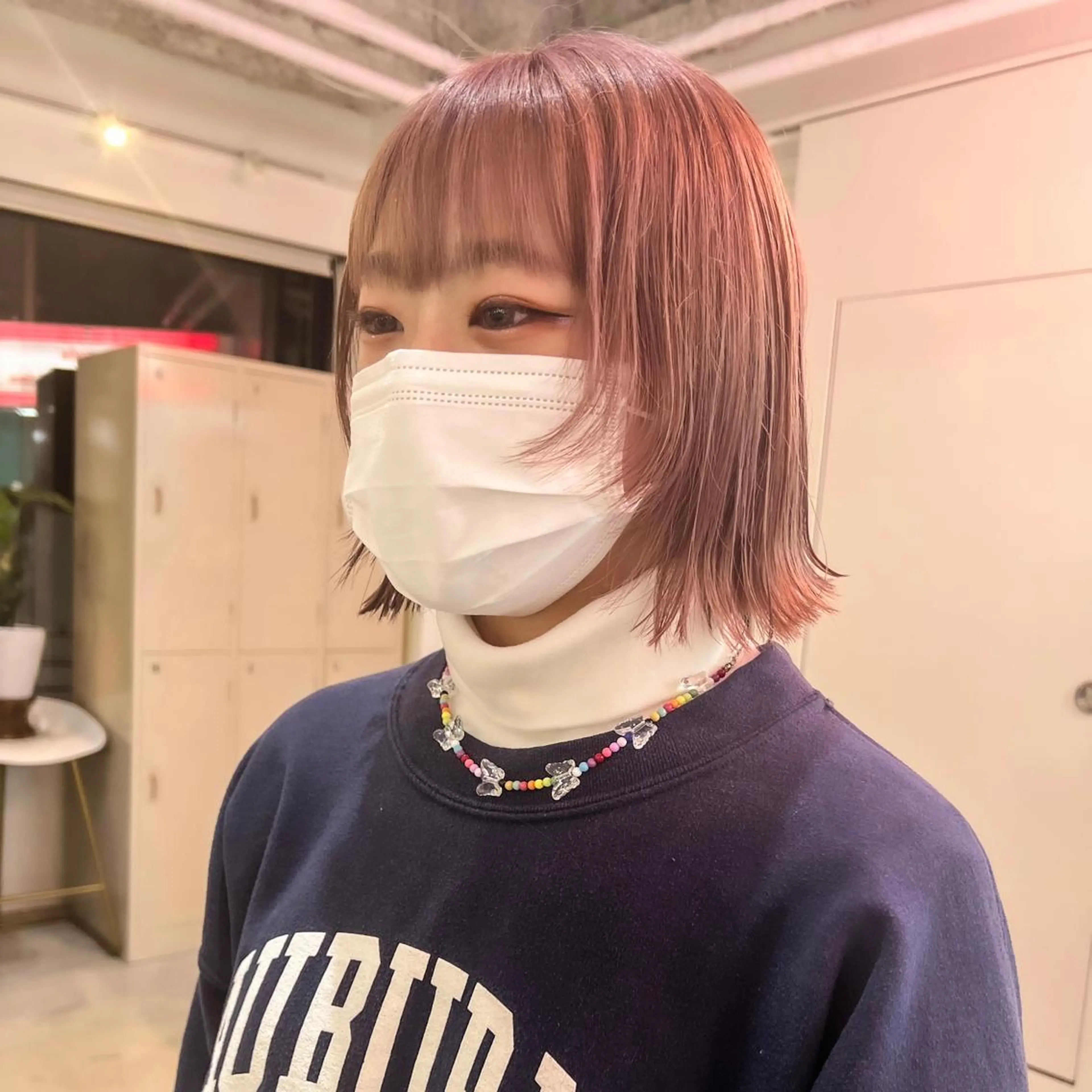 ショート カラー ヘアアレンジ 🧨ブリーチー×ボブ レイヤー💎じゅえるのヘアスタイル