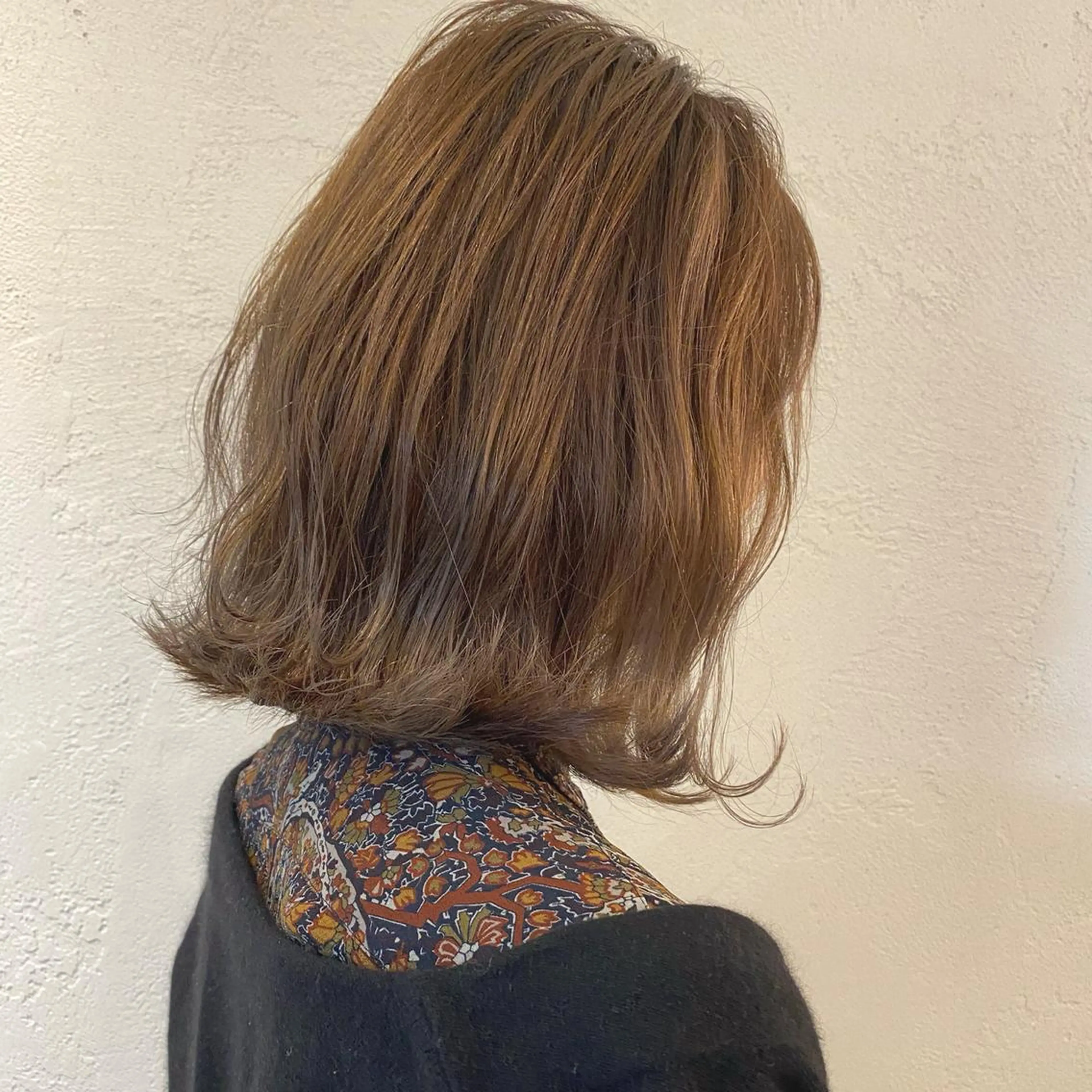 ミディアム カラー ベージュカラー ヘアカラー ハイトーン特化🌟 仲川和人のヘアスタイル