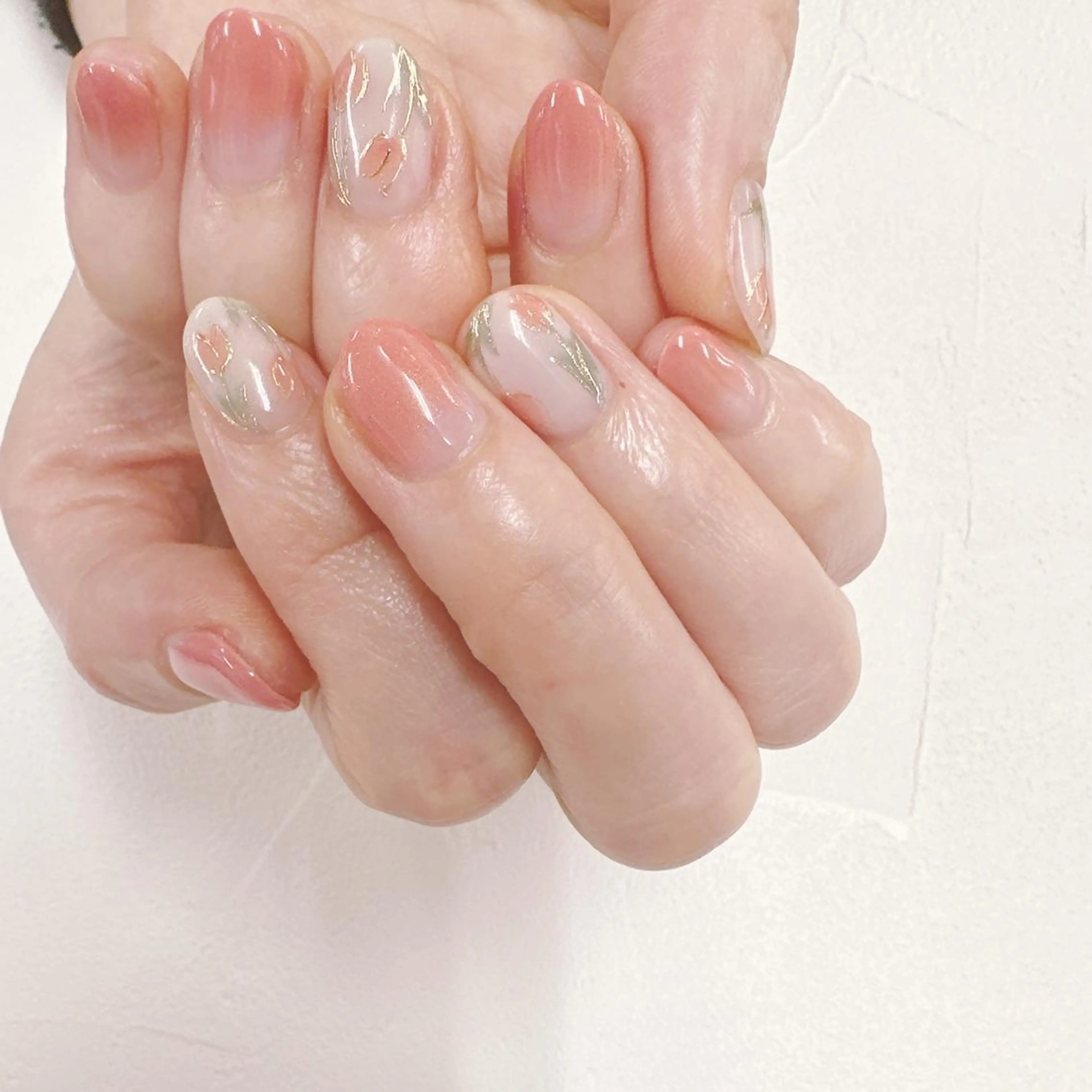 ネイル フットネイル フレンチネイル ジェルネイル ガラスフレンチ グラデーション ハンドネイル ハンドケア FASTNAIL PLUS 新宿店のネイルデザイン