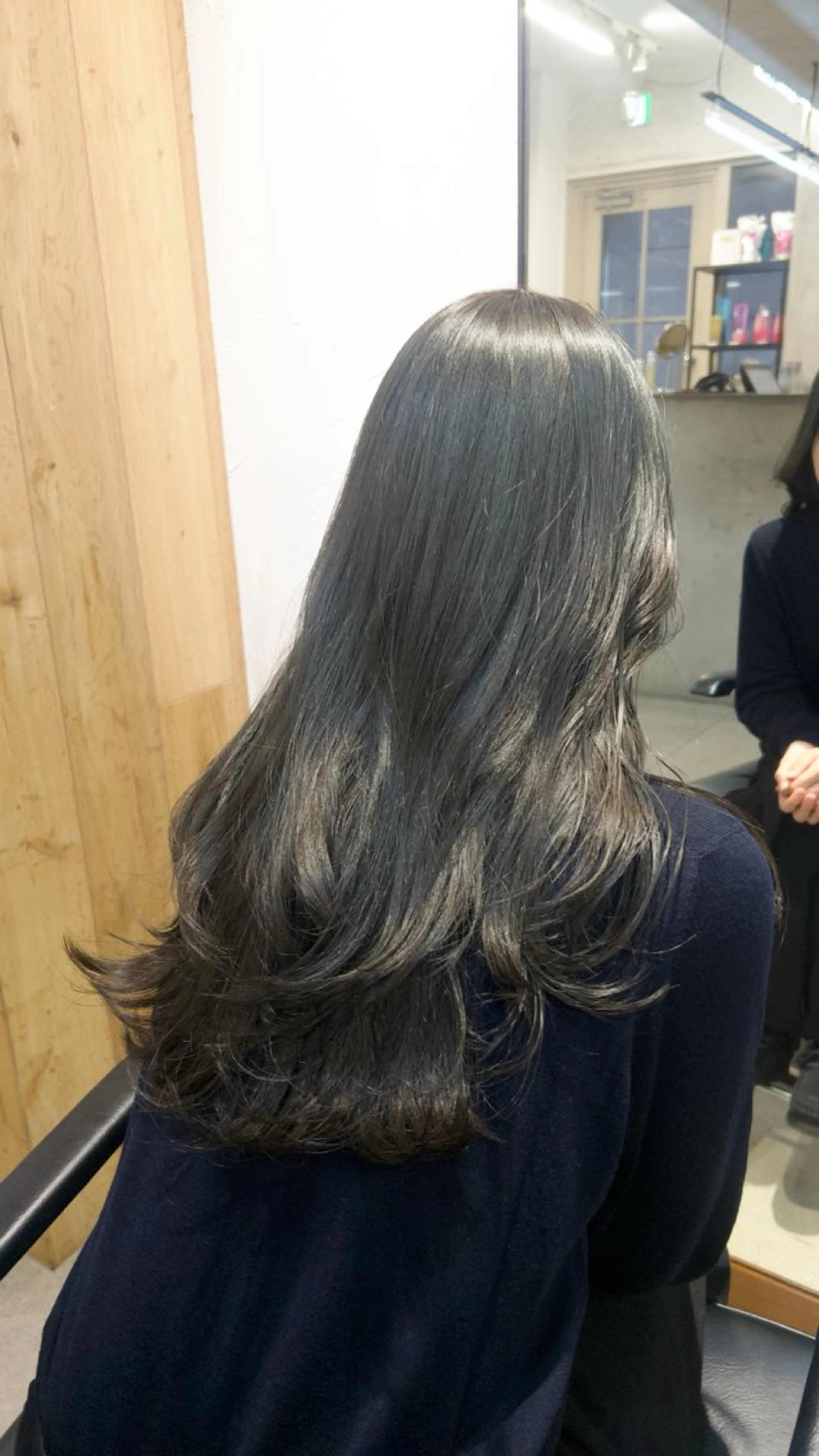 セミロング カラー ヘアカラー じゅわっと暖色カラー 🍊Moemiのヘアスタイル