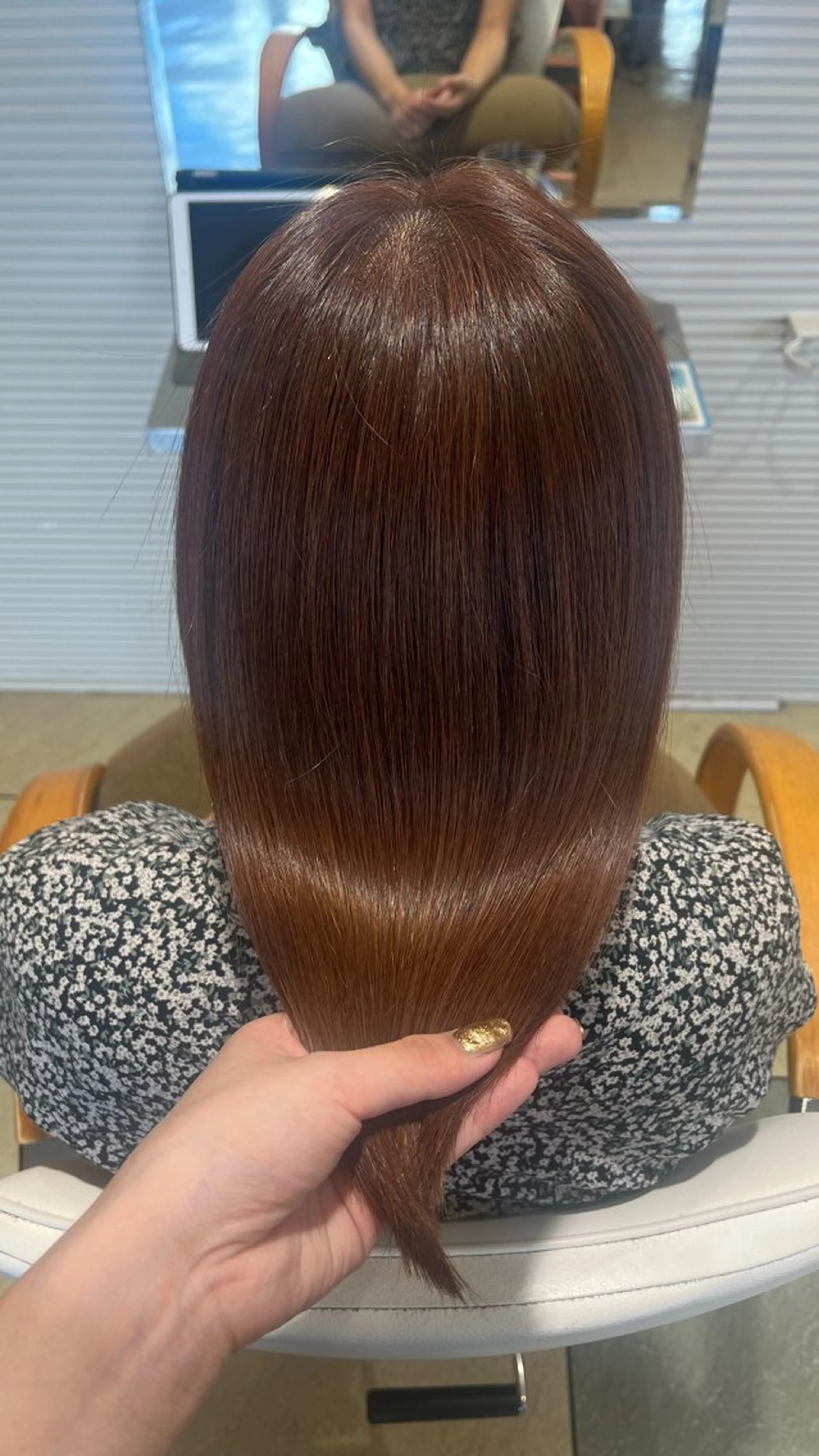 セミロング カラー カット ヘアカラー トリートメント ベージュカラー⌇﻿ くびれヘア.𐙚心音のヘアスタイル