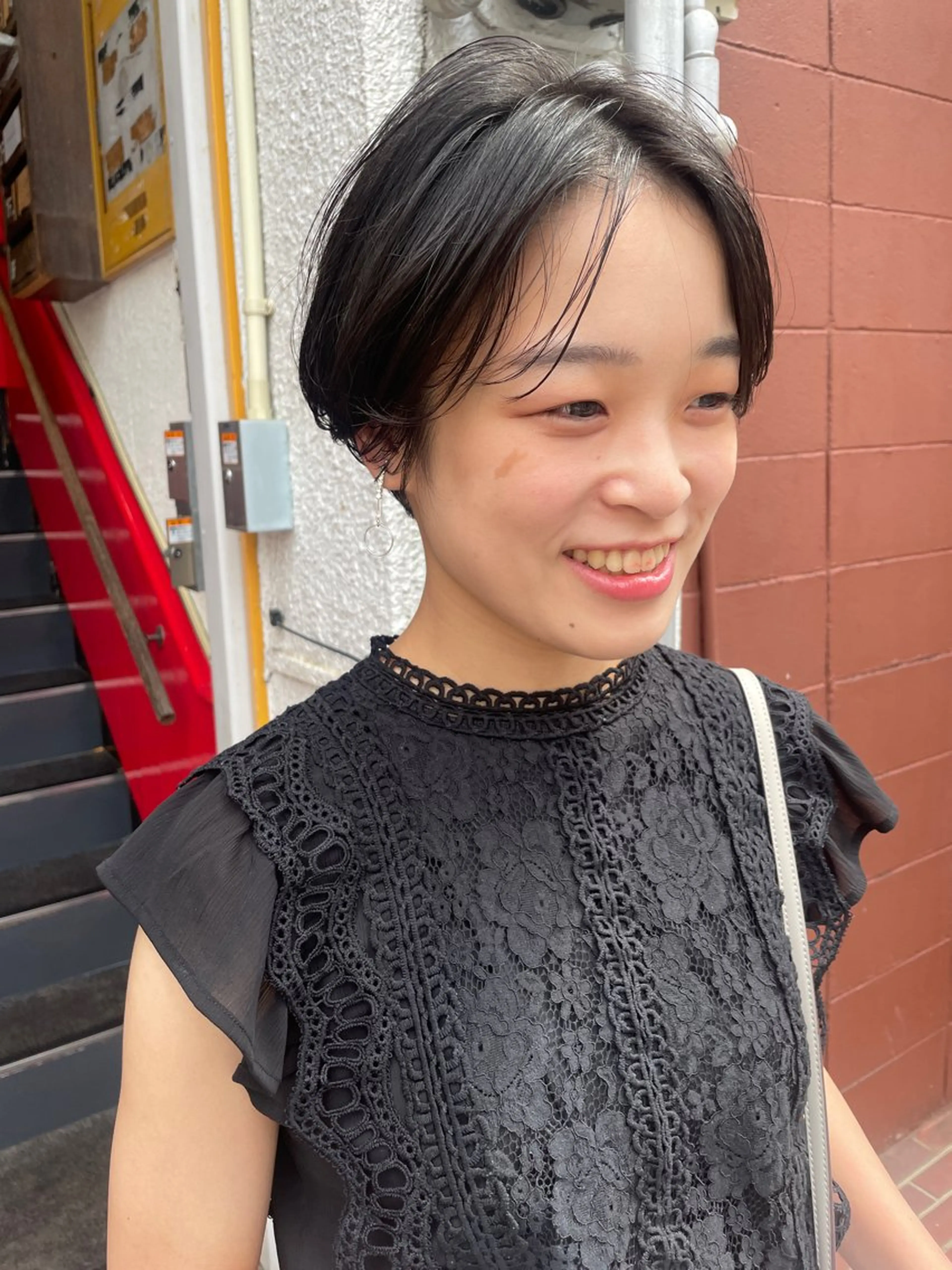 ショート ハンサムショート ショートヘア カット さの あやねのヘアスタイル