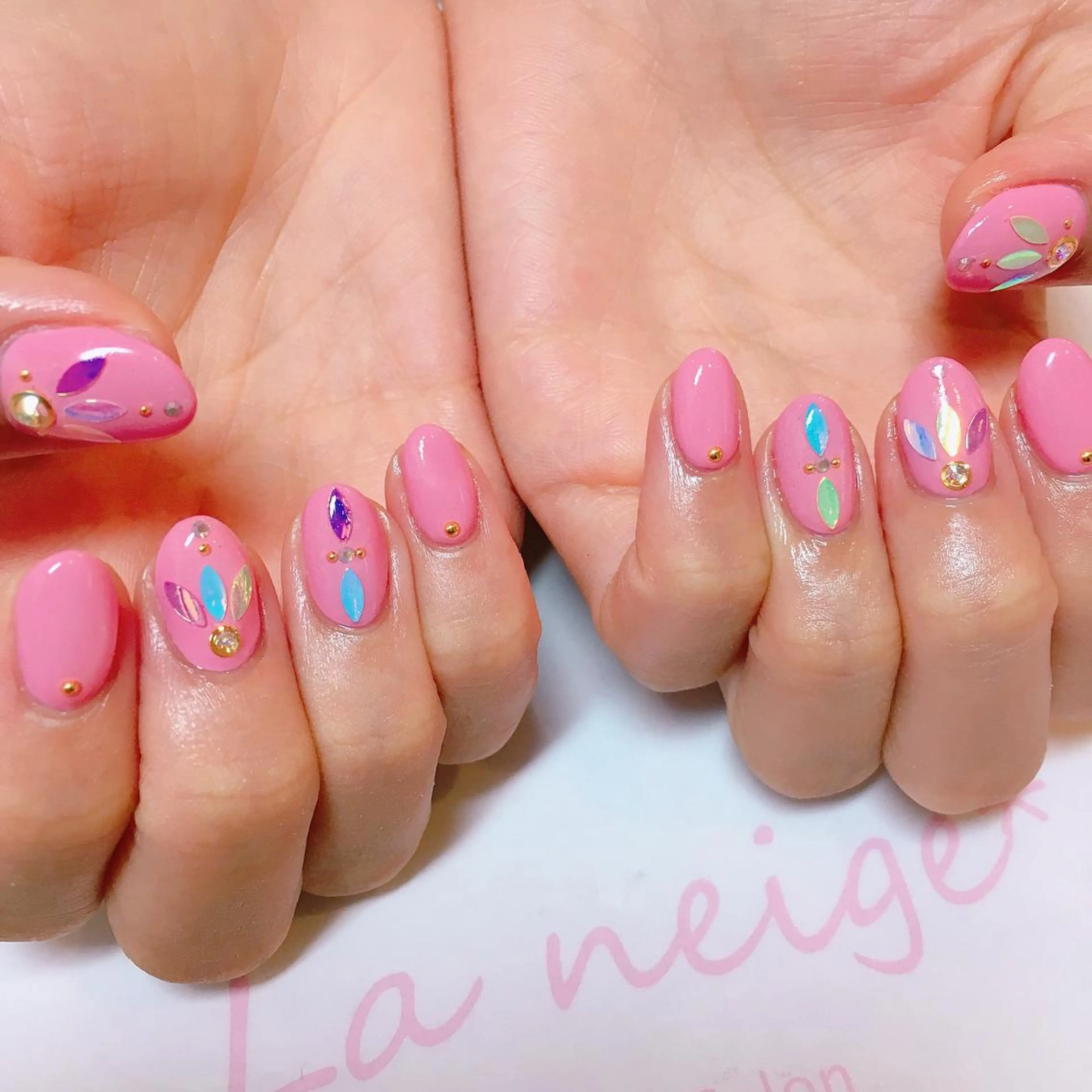 ネイル La neige* yuki 🐩🌙のネイルデザイン