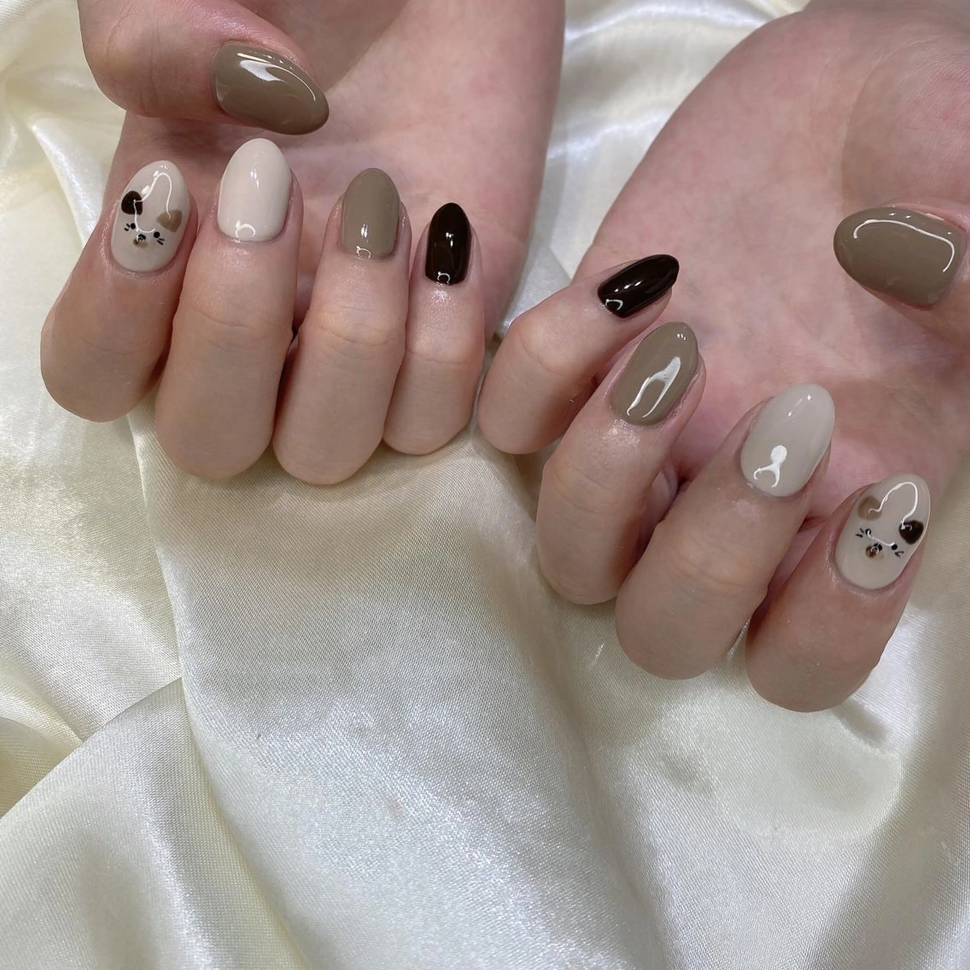 ネイル ハンドネイル 西岡 杏のネイルデザイン