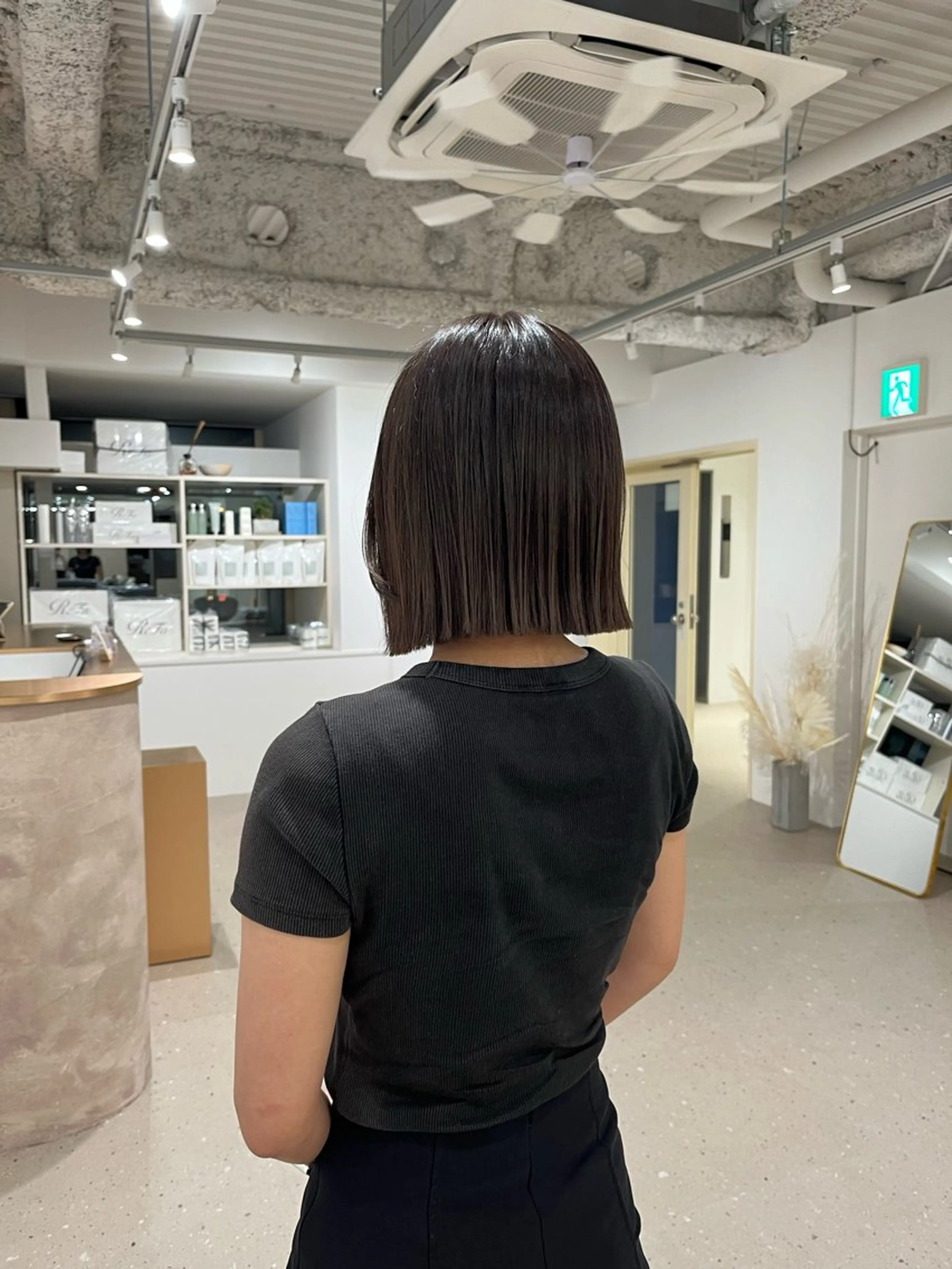 ショート 阪本 桃のヘアスタイル