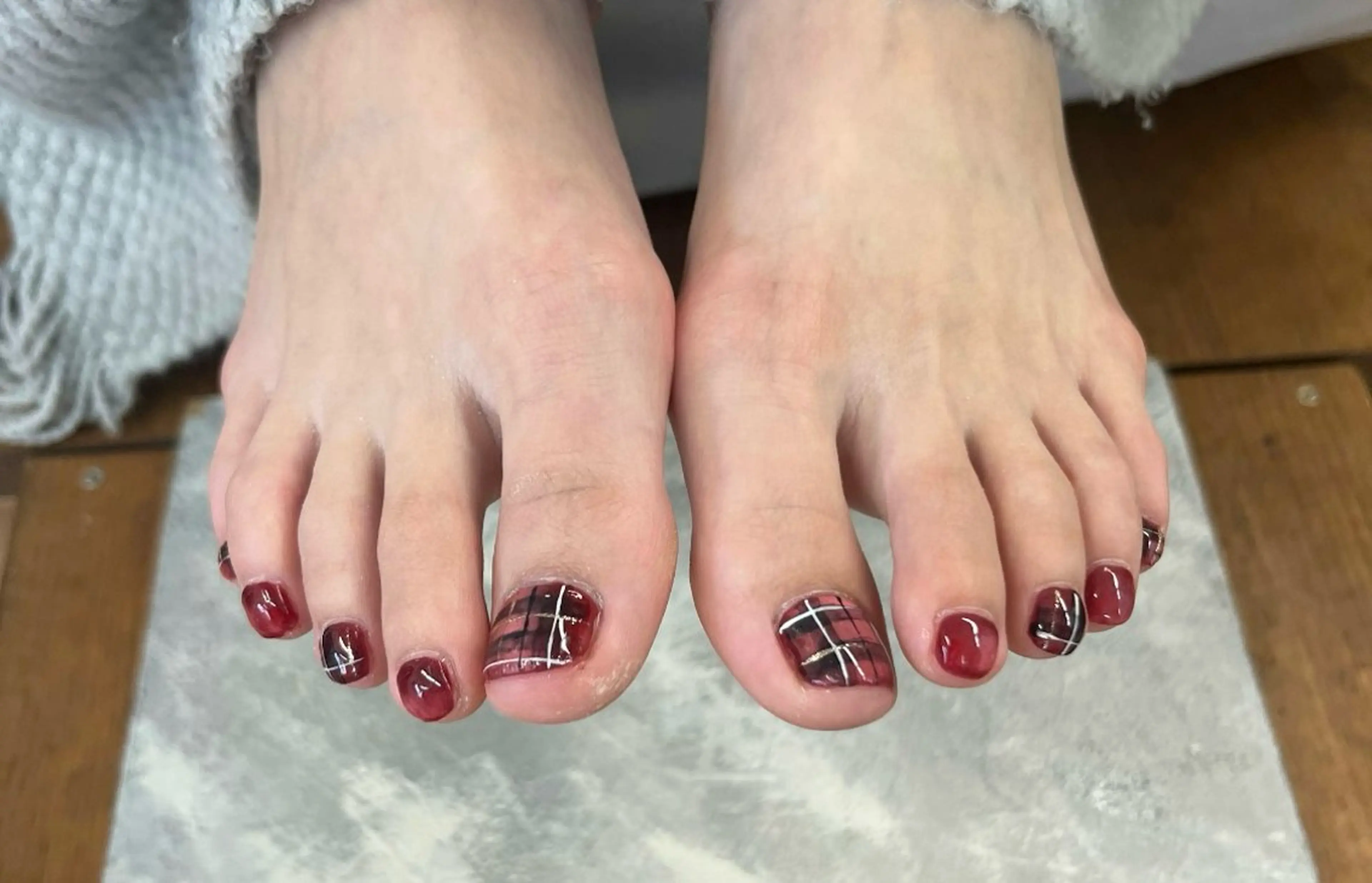 ネイル フットネイル MIKI .のネイルデザイン