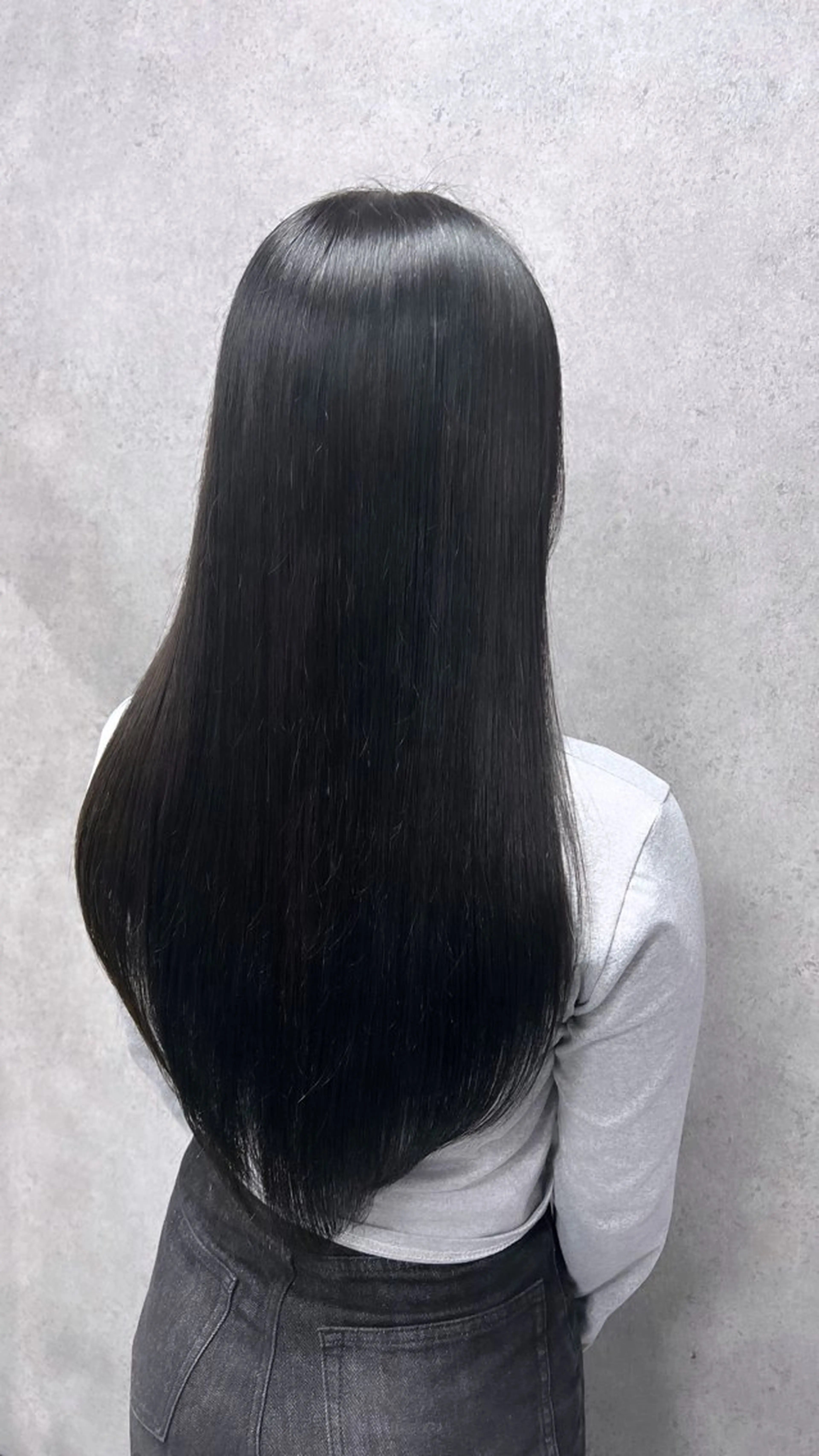 1日2名限定🌟髪質改善縮毛矯正+カット🌟　髪の広がり、髪の毛をこれから綺麗にしたい方におすすめです🍀の写真