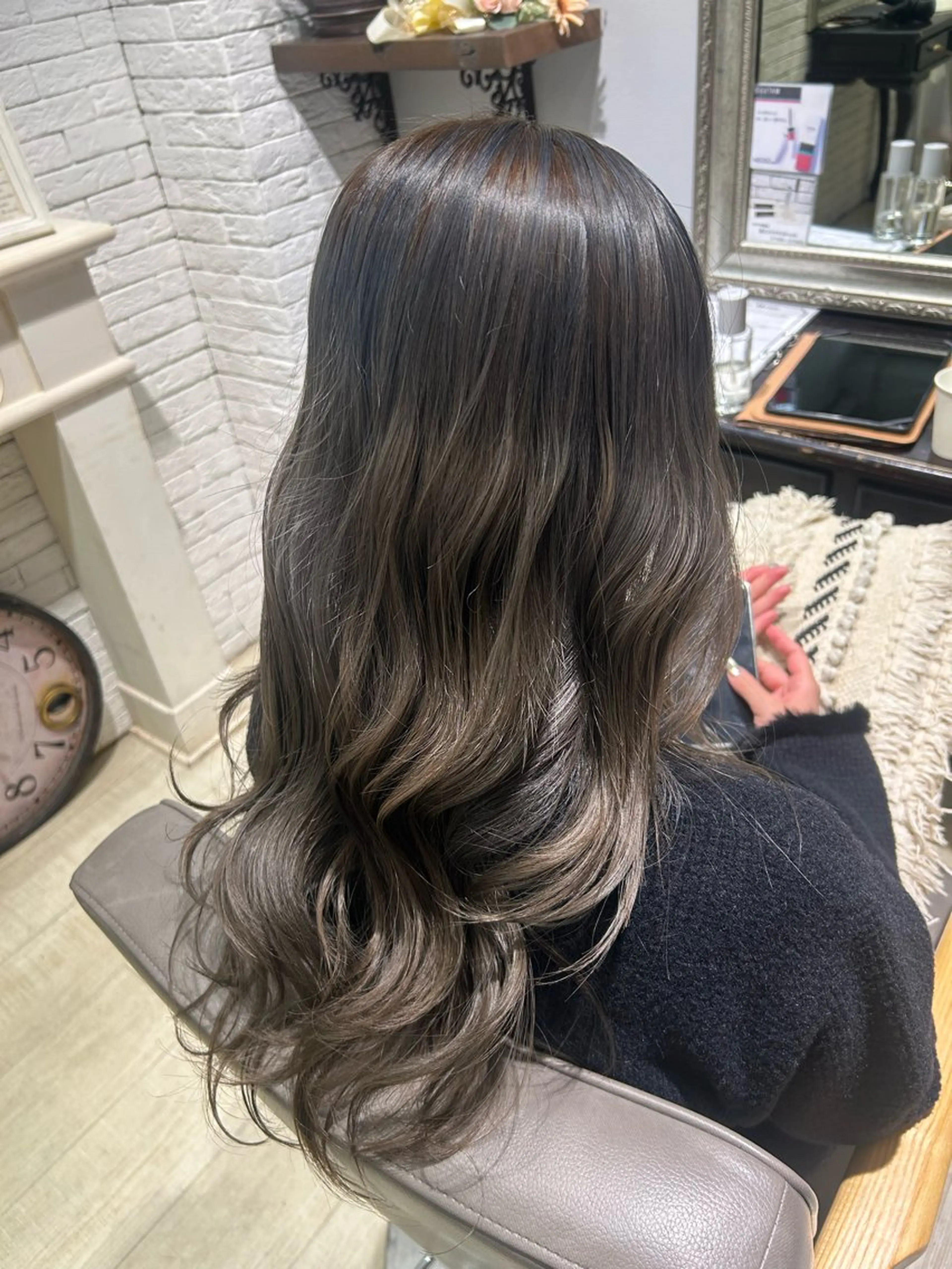 ロング 暖色カラー｜艶髪｜ 🥨AIKA🥨のヘアスタイル