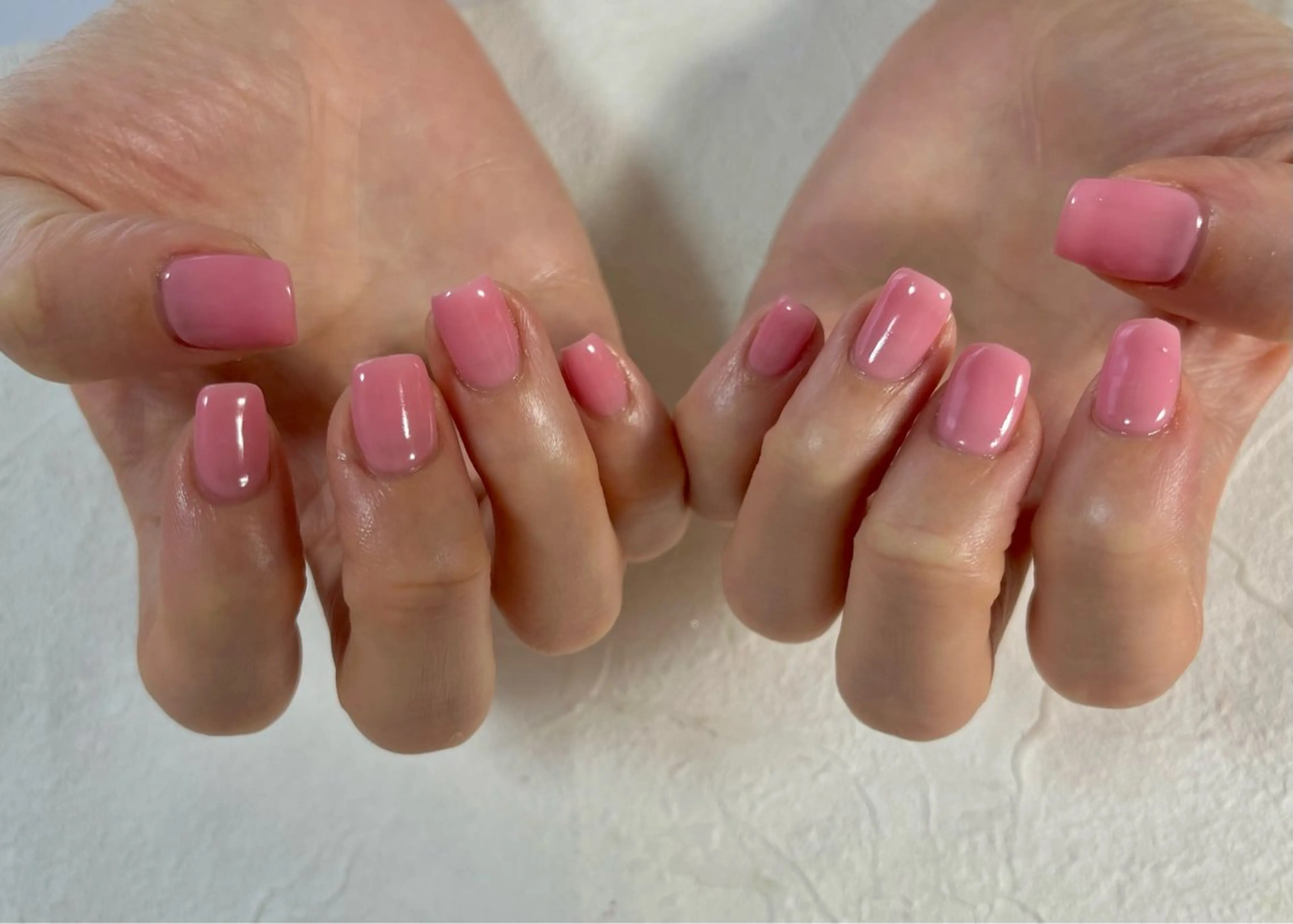 ネイル オーロラネイル フットネイル フレンチネイル ジェルネイル 韓国ネイル kiki nail たまプラーザのネイルデザイン