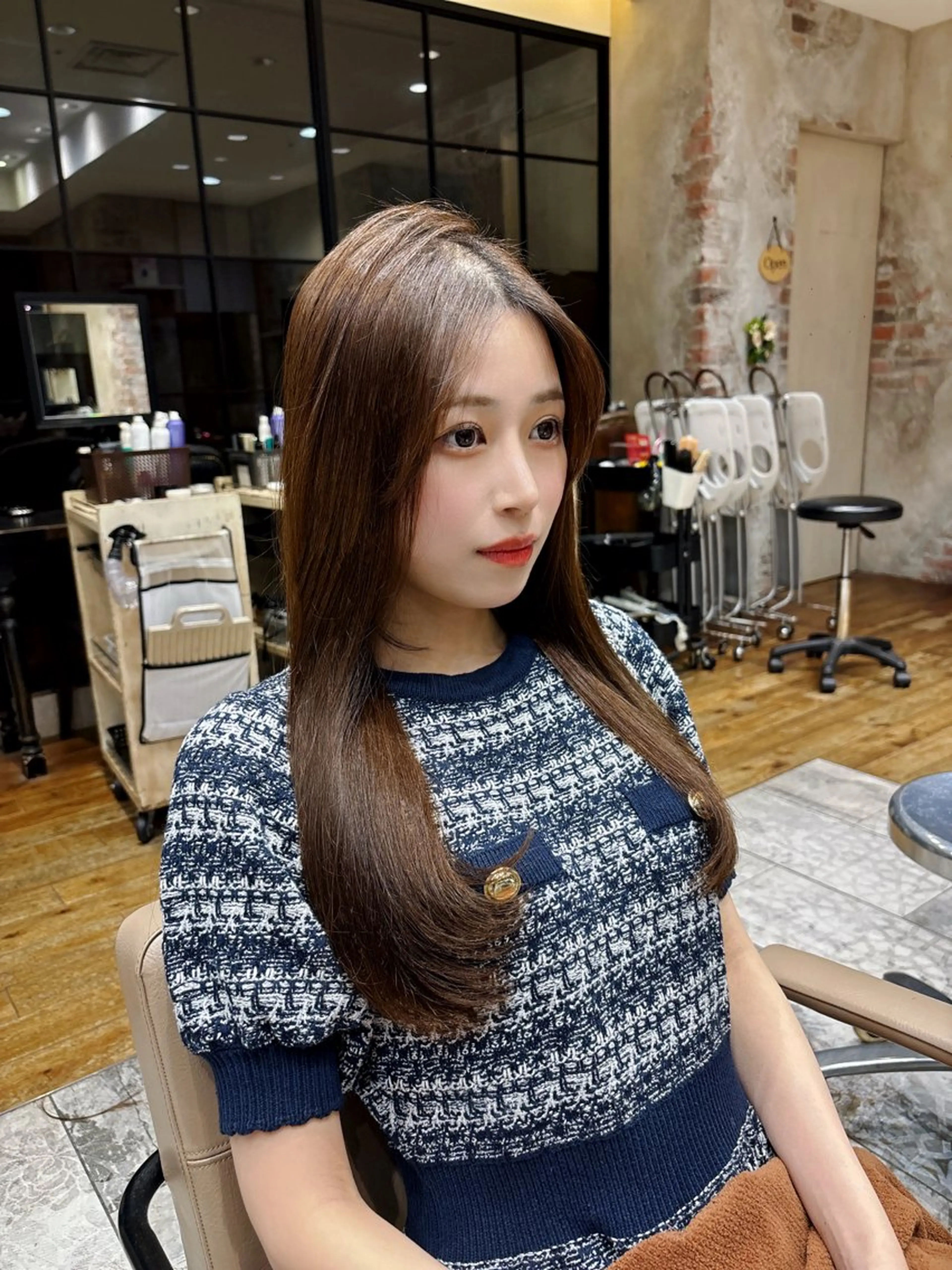 セミロング 透明感🫧 佐藤歩夢のヘアスタイル