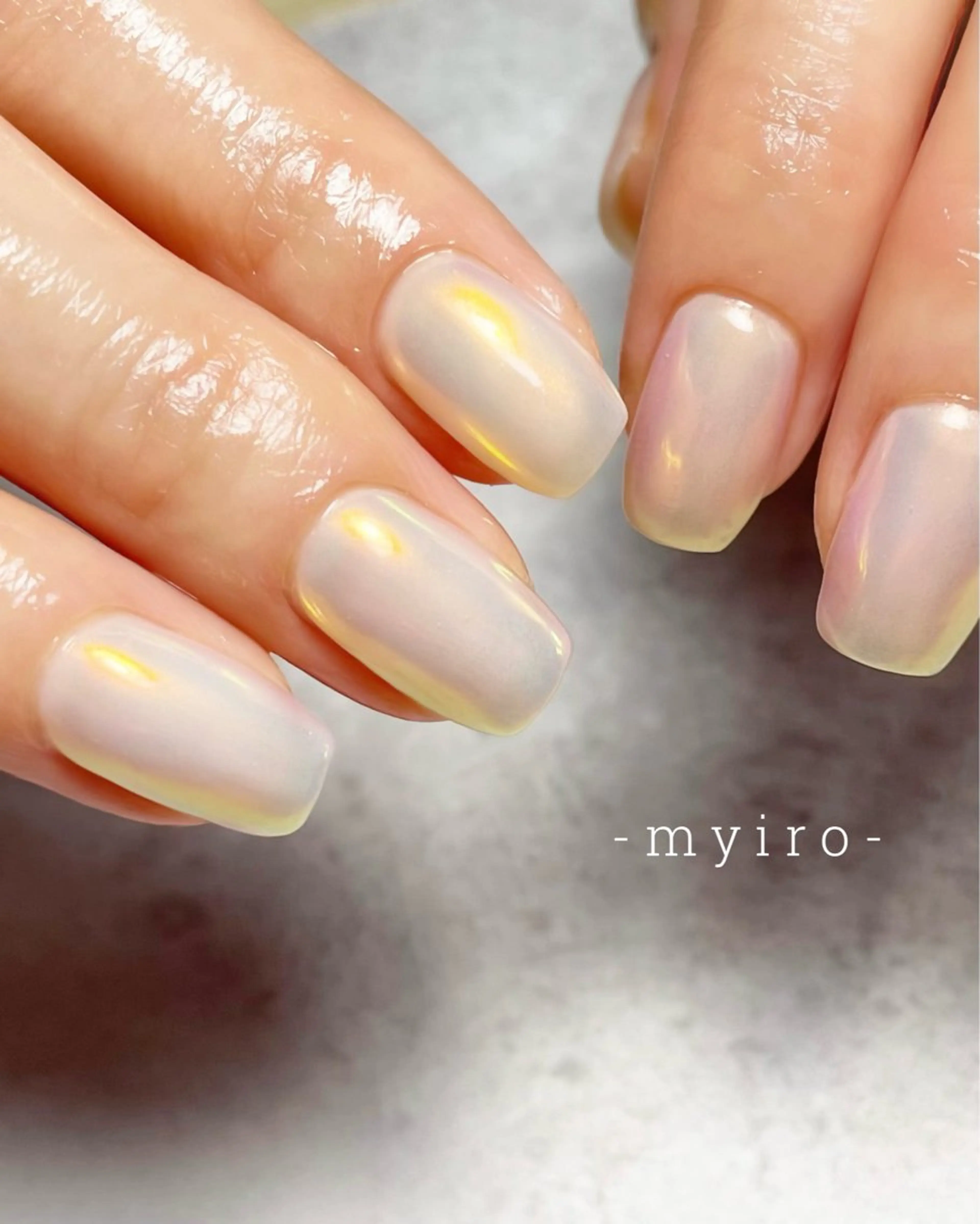 ネイル オーロラネイル myiro【マイロ】 林のネイルデザイン