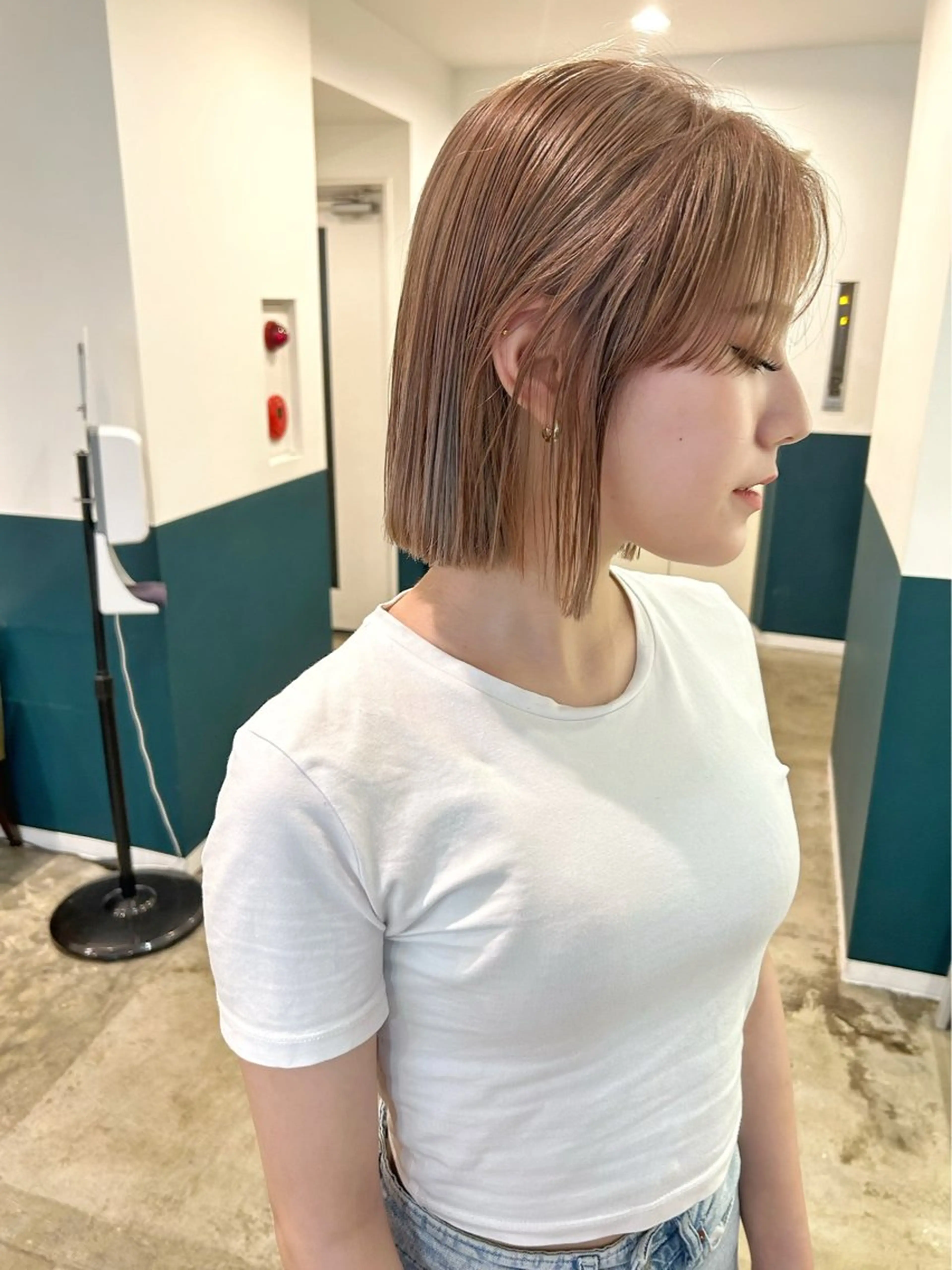 ショート カラー ブリーチ カラーリスト菅野 竜矢🌈のヘアスタイル