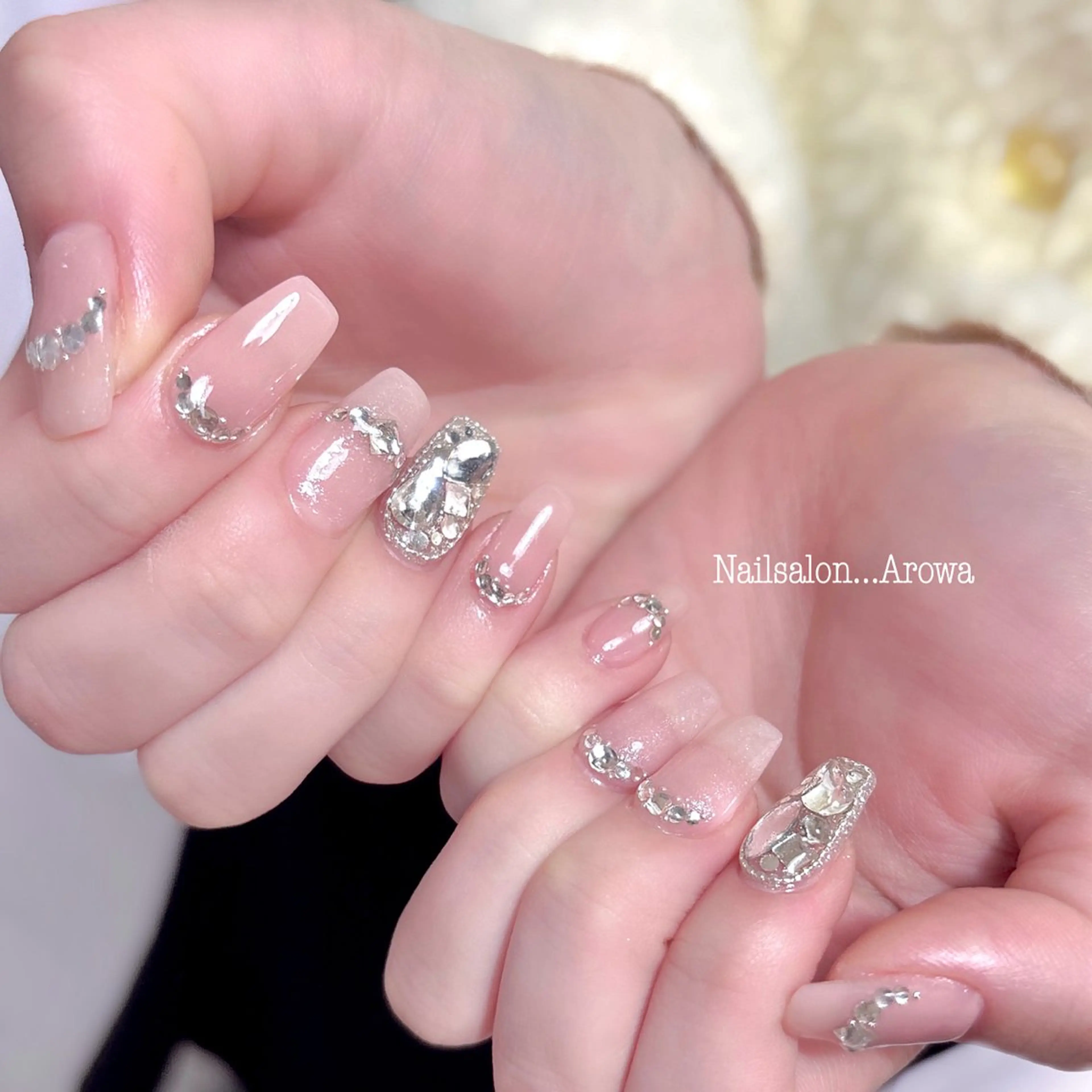 ネイル 氷ネイル・うるうるネイル ストーンネイル Arowa 伊田のネイルデザイン