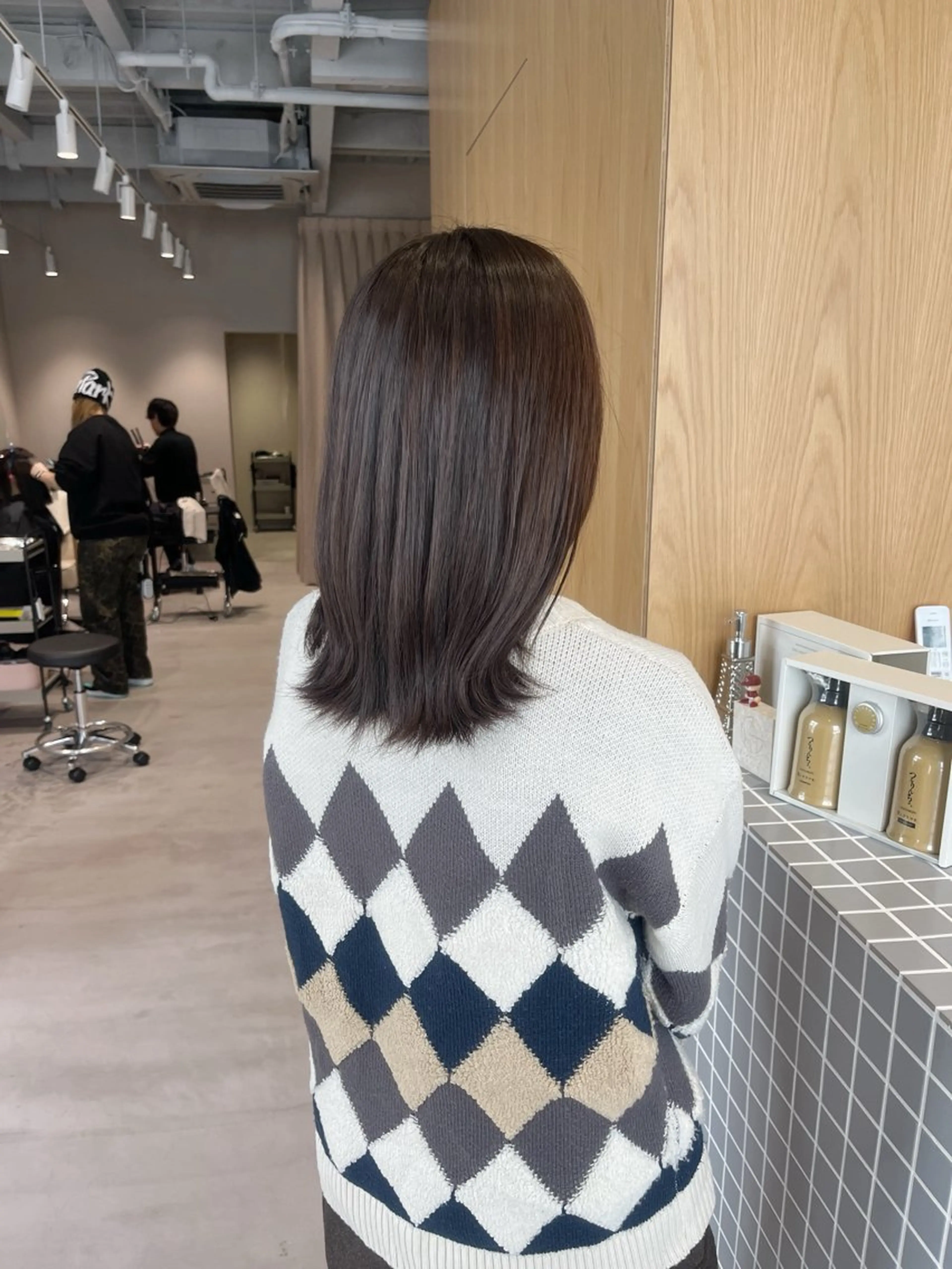 ミディアム カラー ブラウンカラー 透明感カラー ナチュラルブラウン ヘアカラー 榎本 亜衣のヘアスタイル