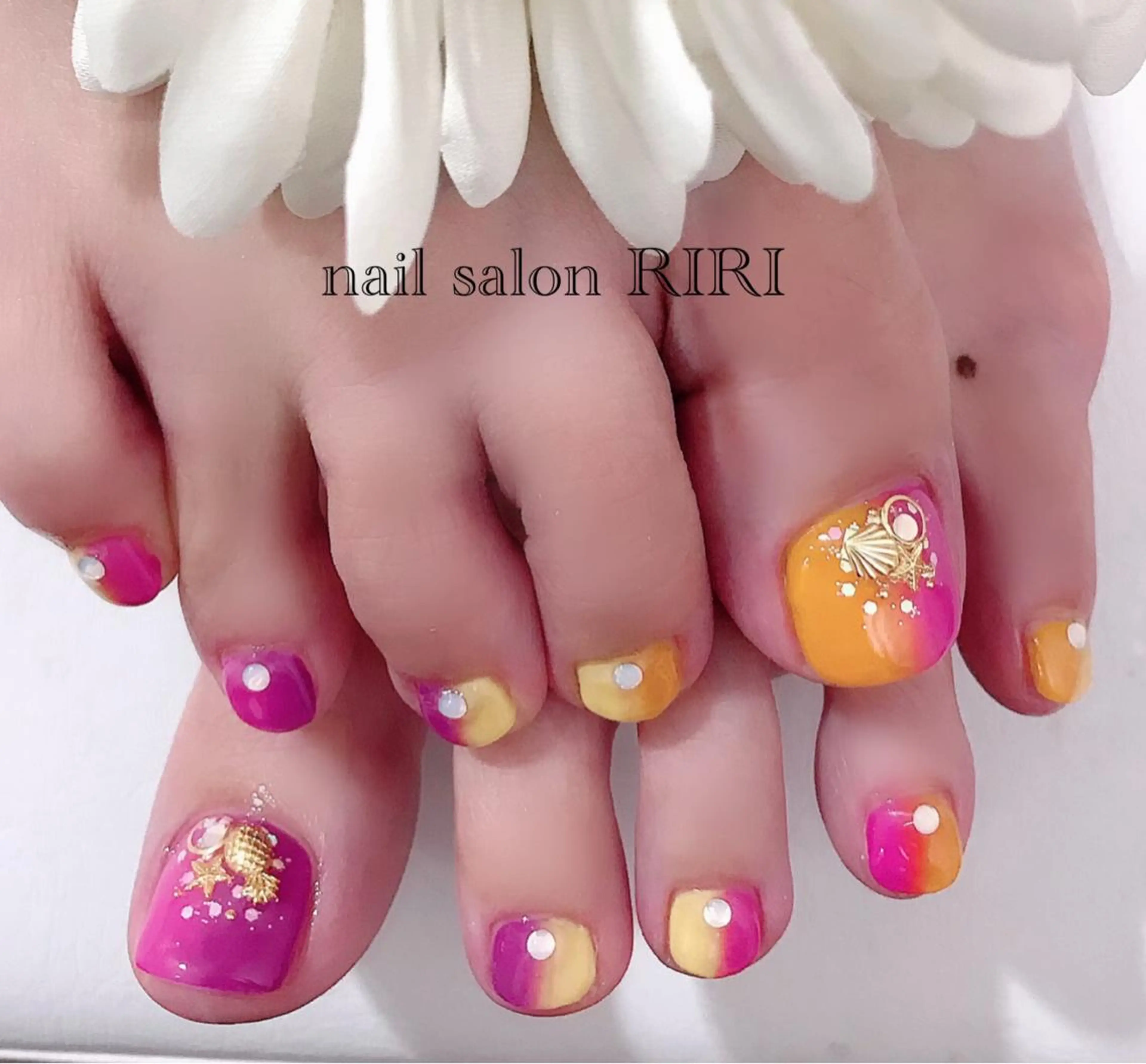 ネイル private  nail  salon RIRI所属・RIRI リリのネイルデザイン