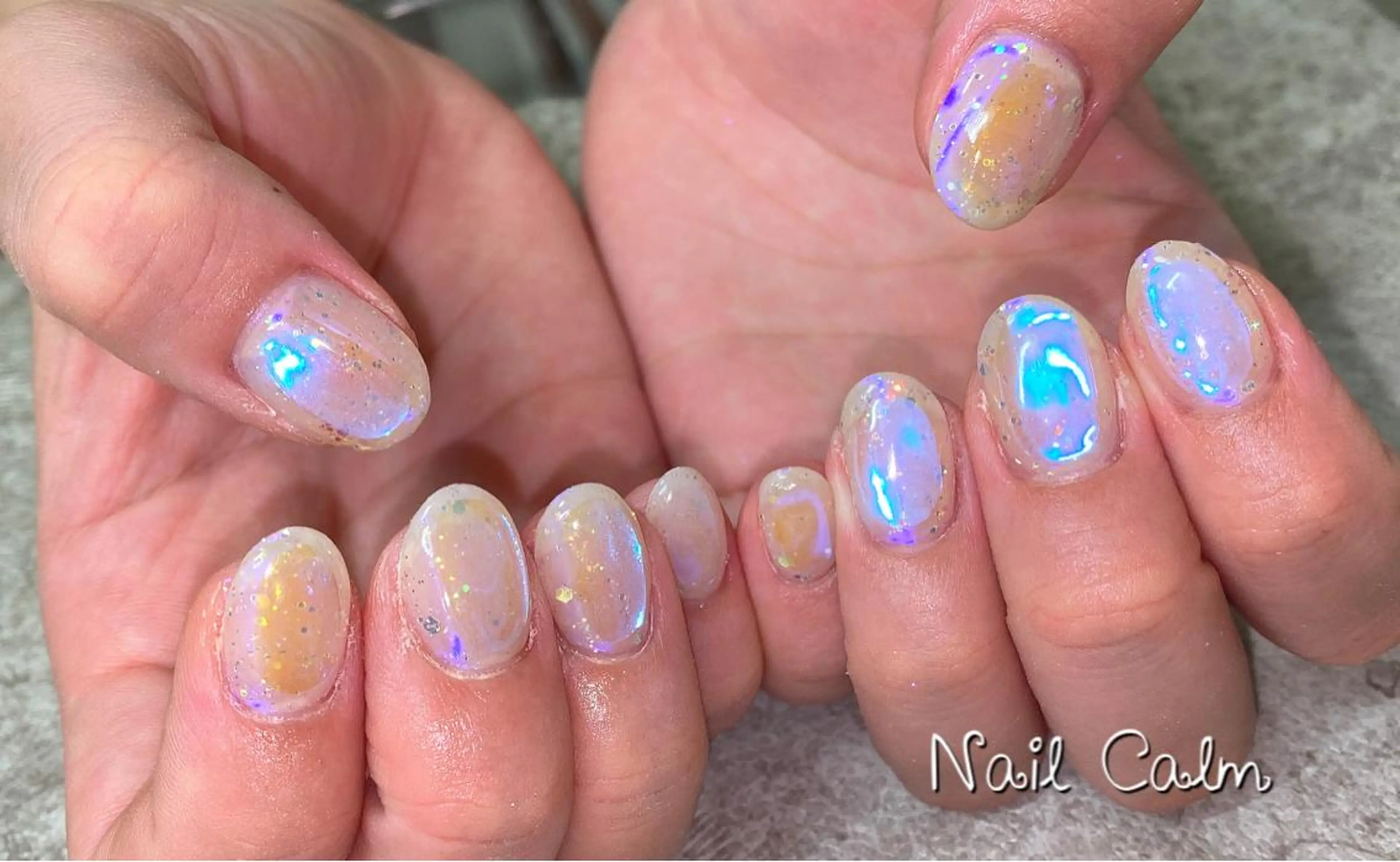ネイル 氷ネイル・うるうるネイル ハンドネイル Nail Calm所属・プライベートサロン Calmのネイルデザイン