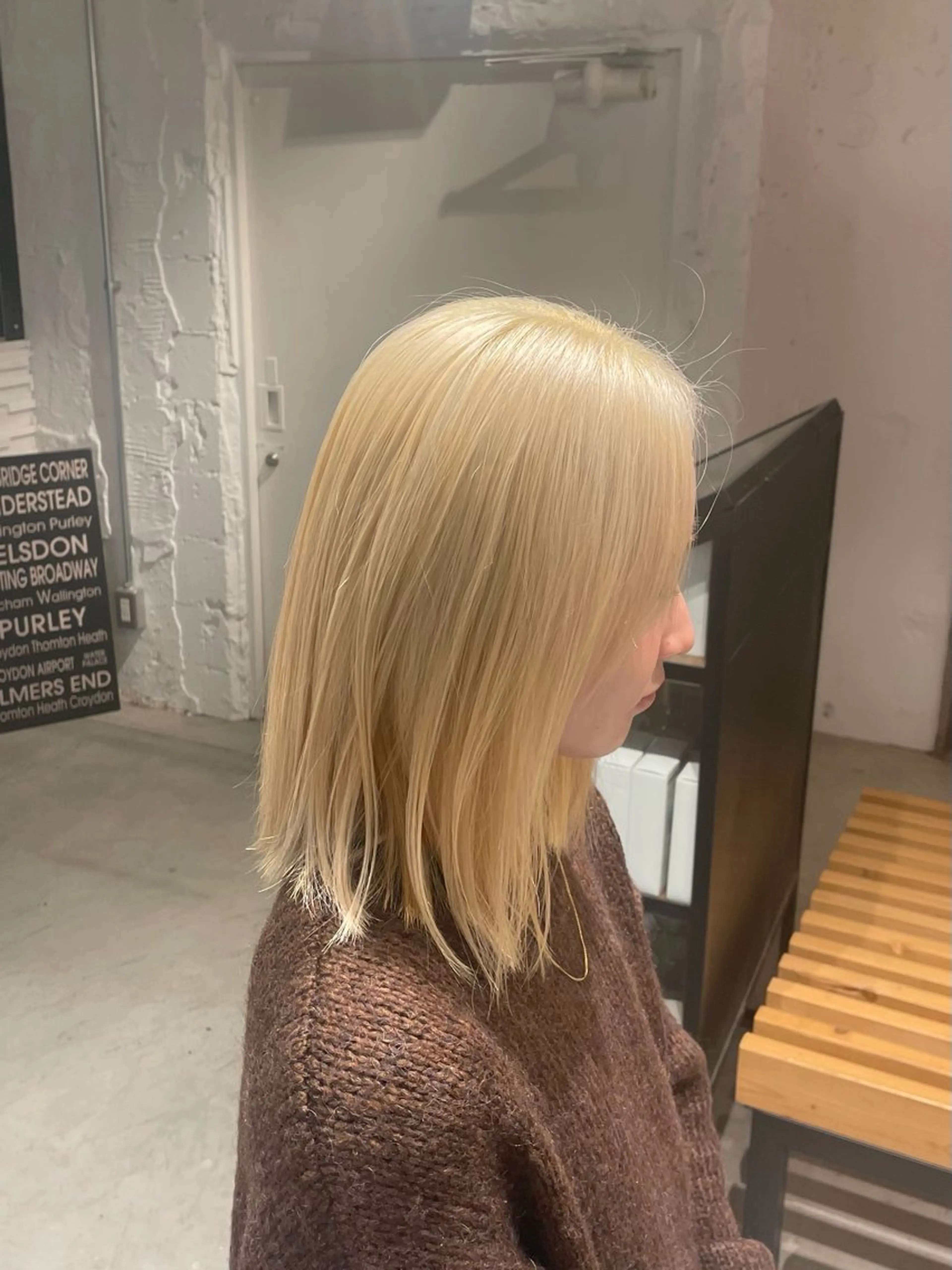 ミディアム ヘアカラー 🇨🇳ハイトーン ワンホン🇰🇷ななのヘアスタイル