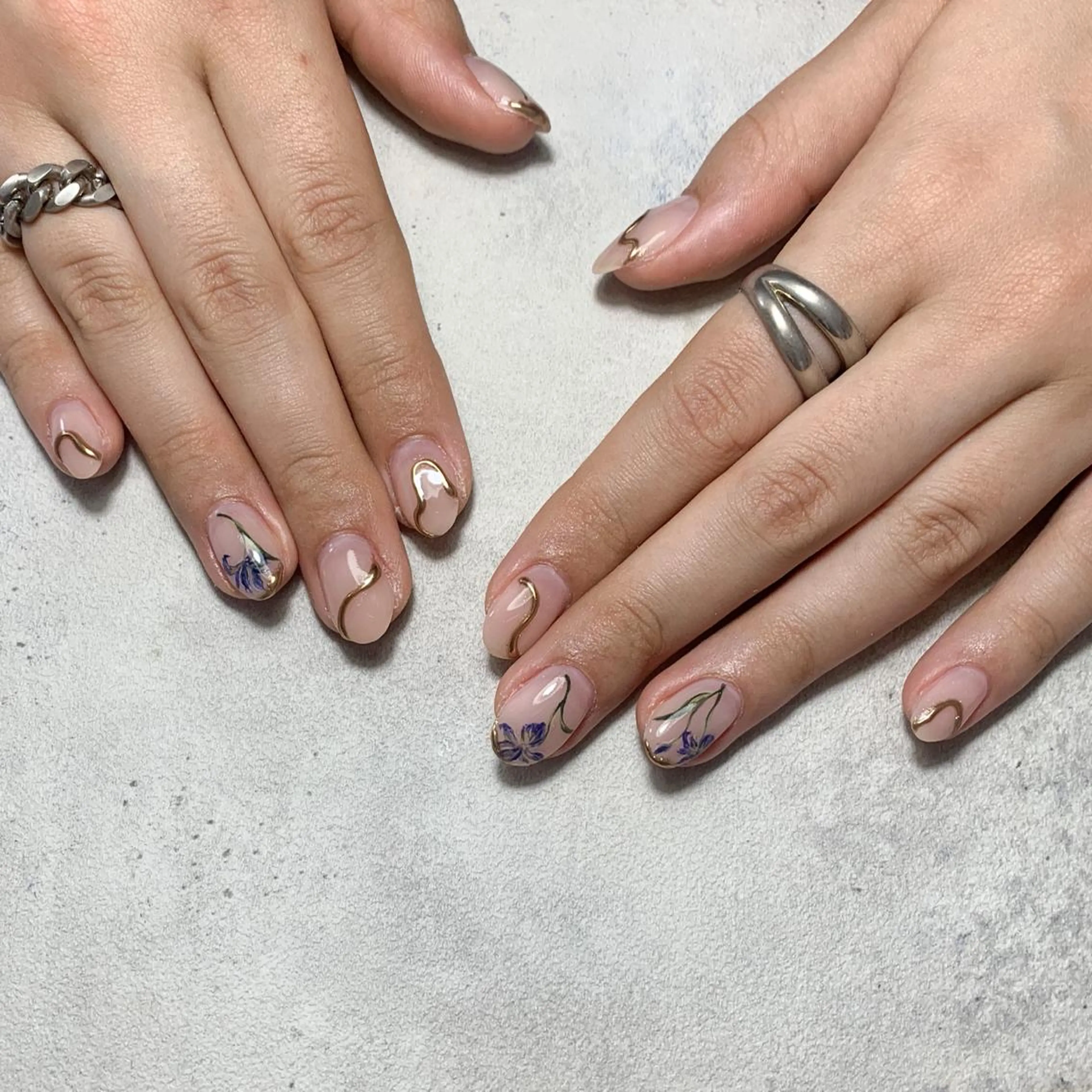 ネイル atelier　FIORITURA所属・FIORITURA aiのネイルデザイン