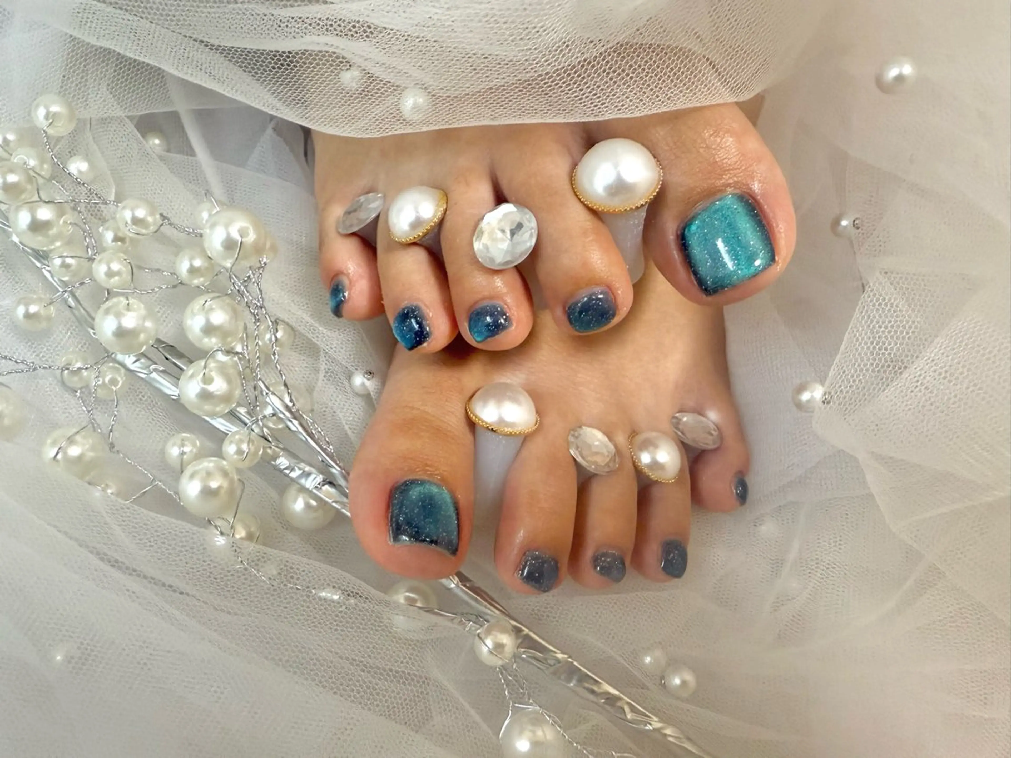 ネイル フットネイル ëmma nail_ by chulaのネイルデザイン