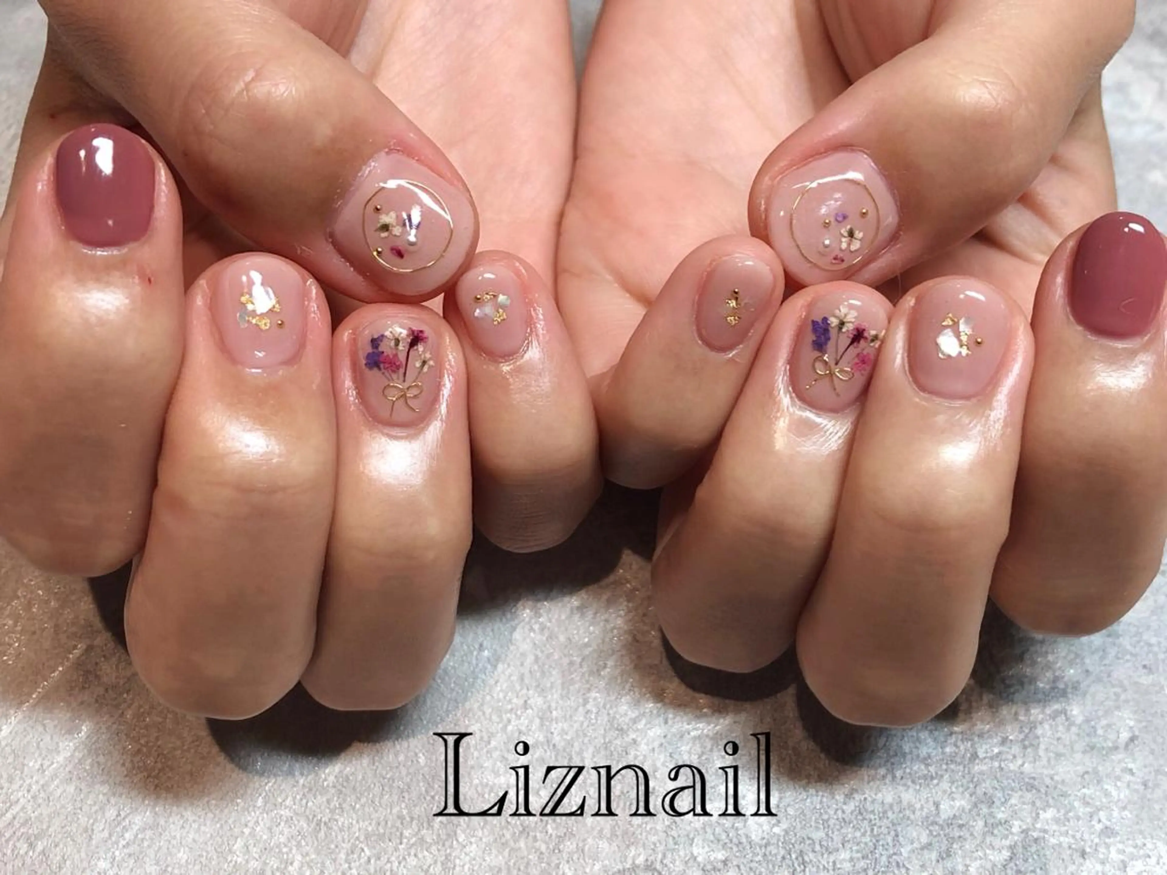 ネイル Rawr / saoriのネイルデザイン