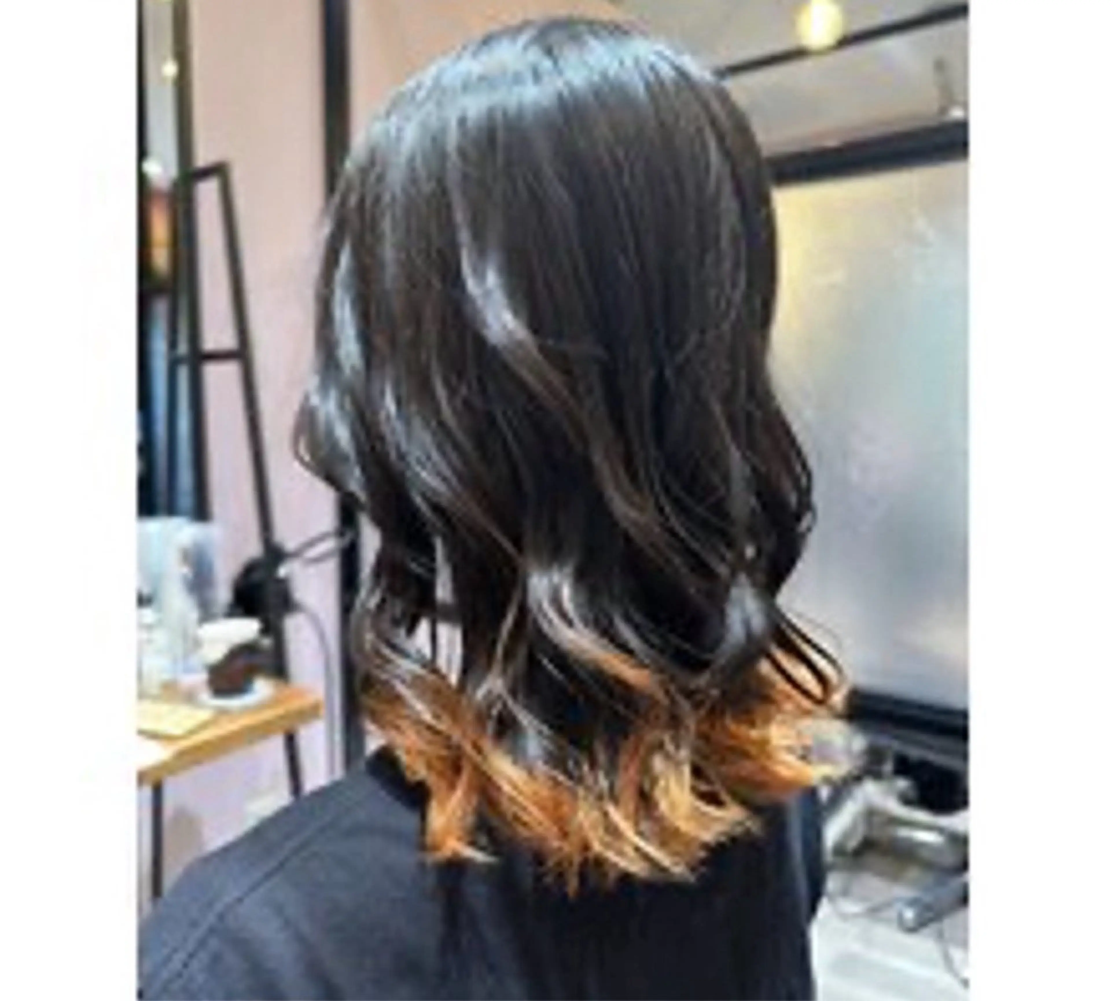 カラー ヘアカラー 梶 瑞希のヘアスタイル