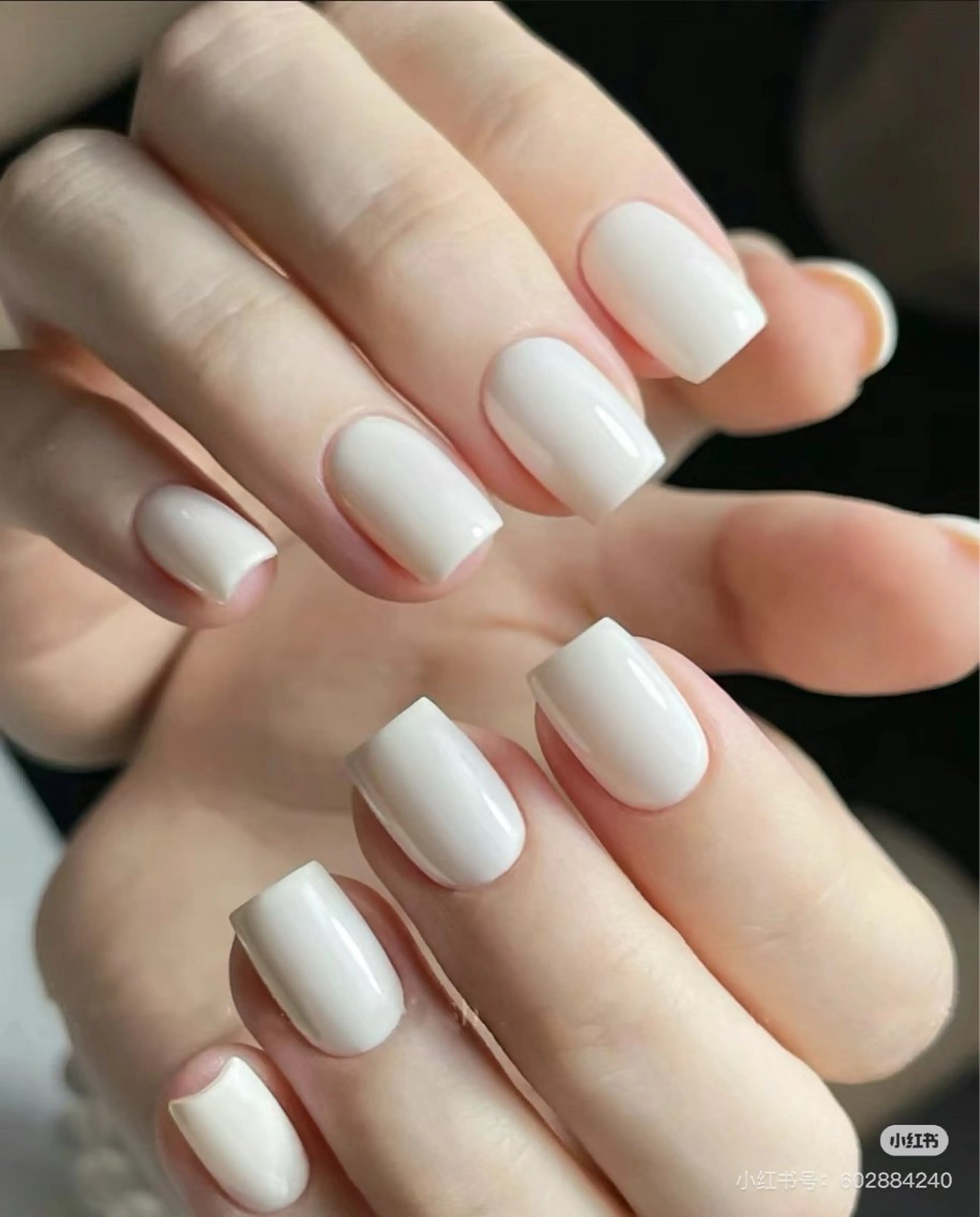 ネイル The Bomのマツエク・マツパデザイン