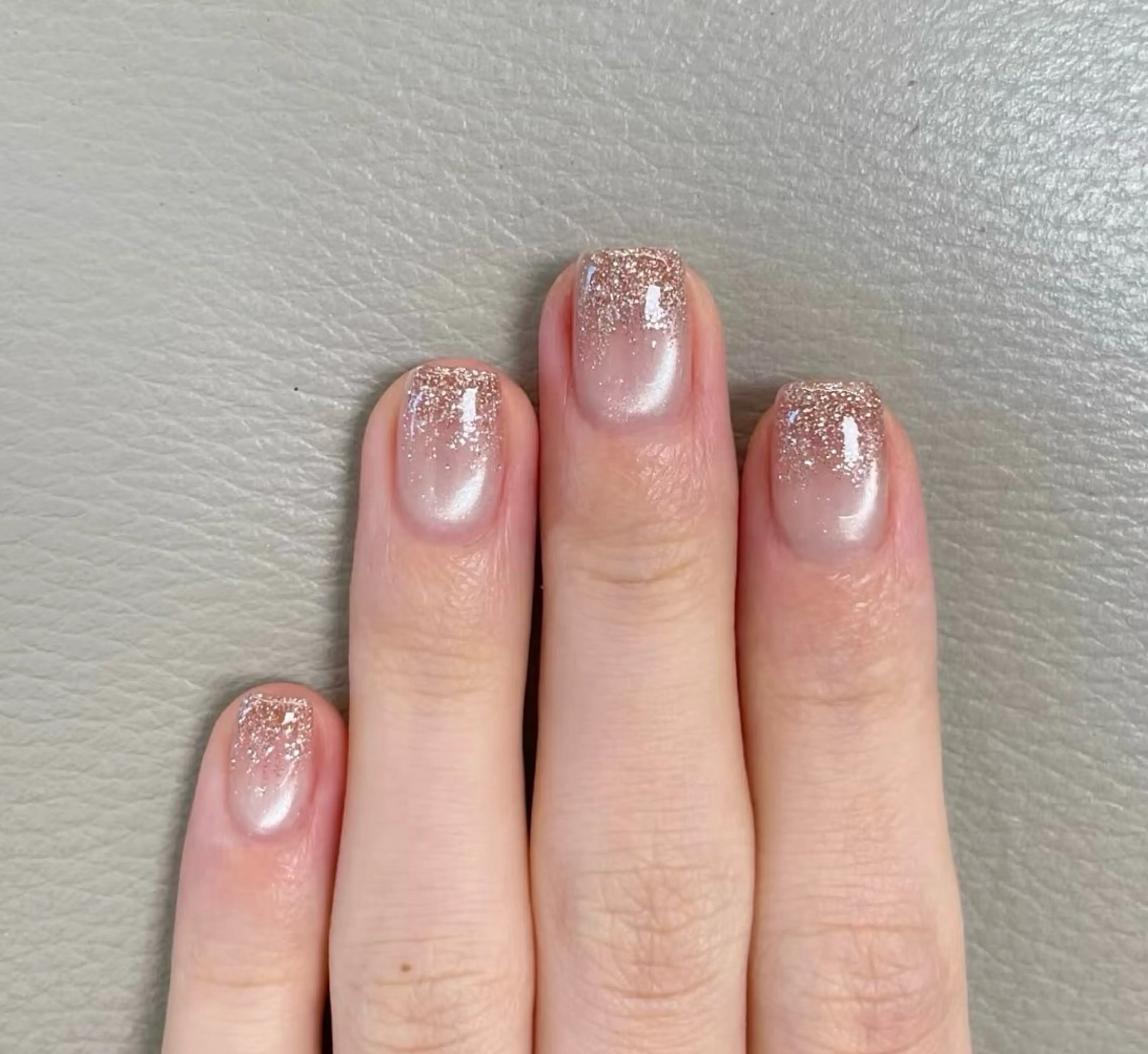 ネイル 高木 維麗絲のネイルデザイン