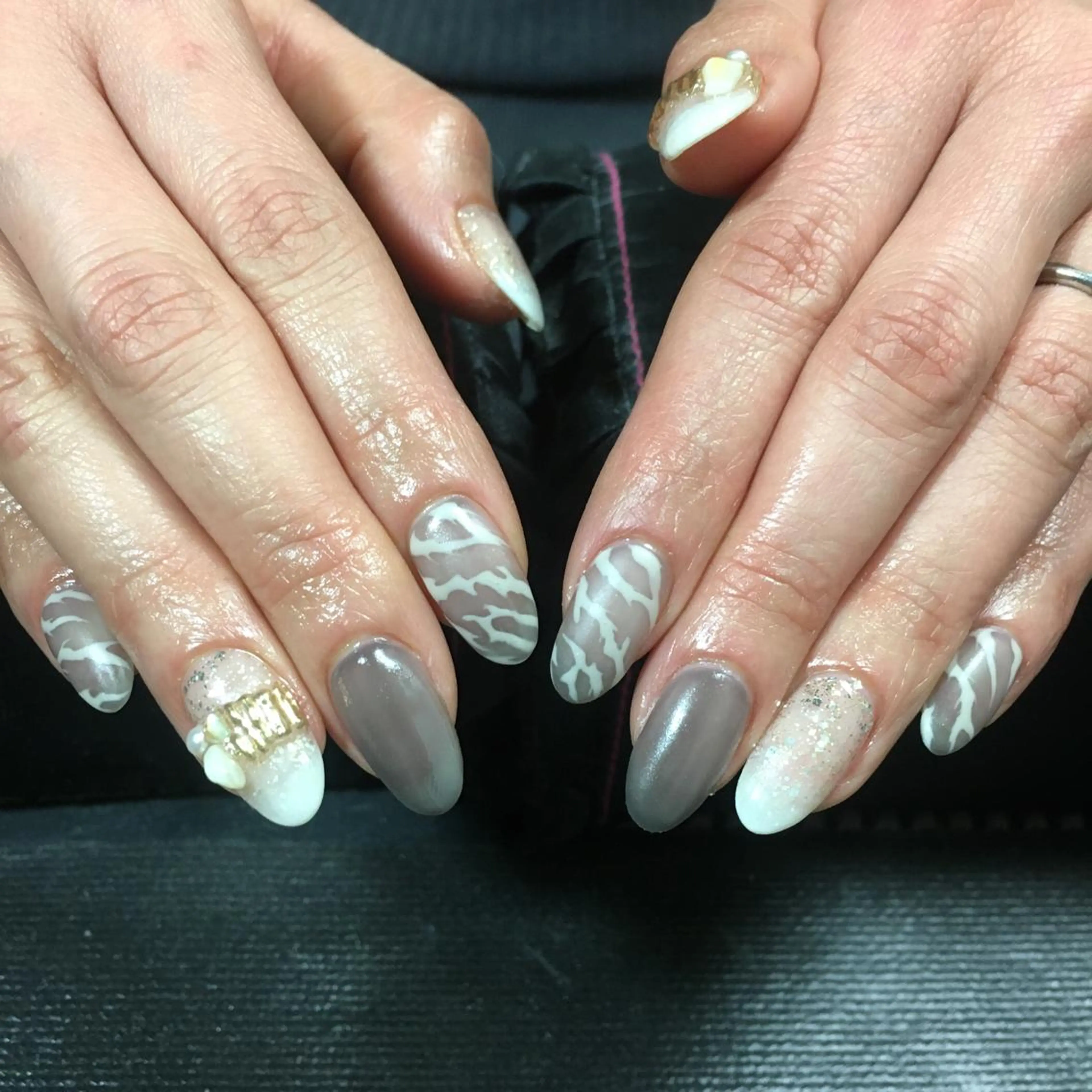 ミディアム sincere nailのネイルデザイン