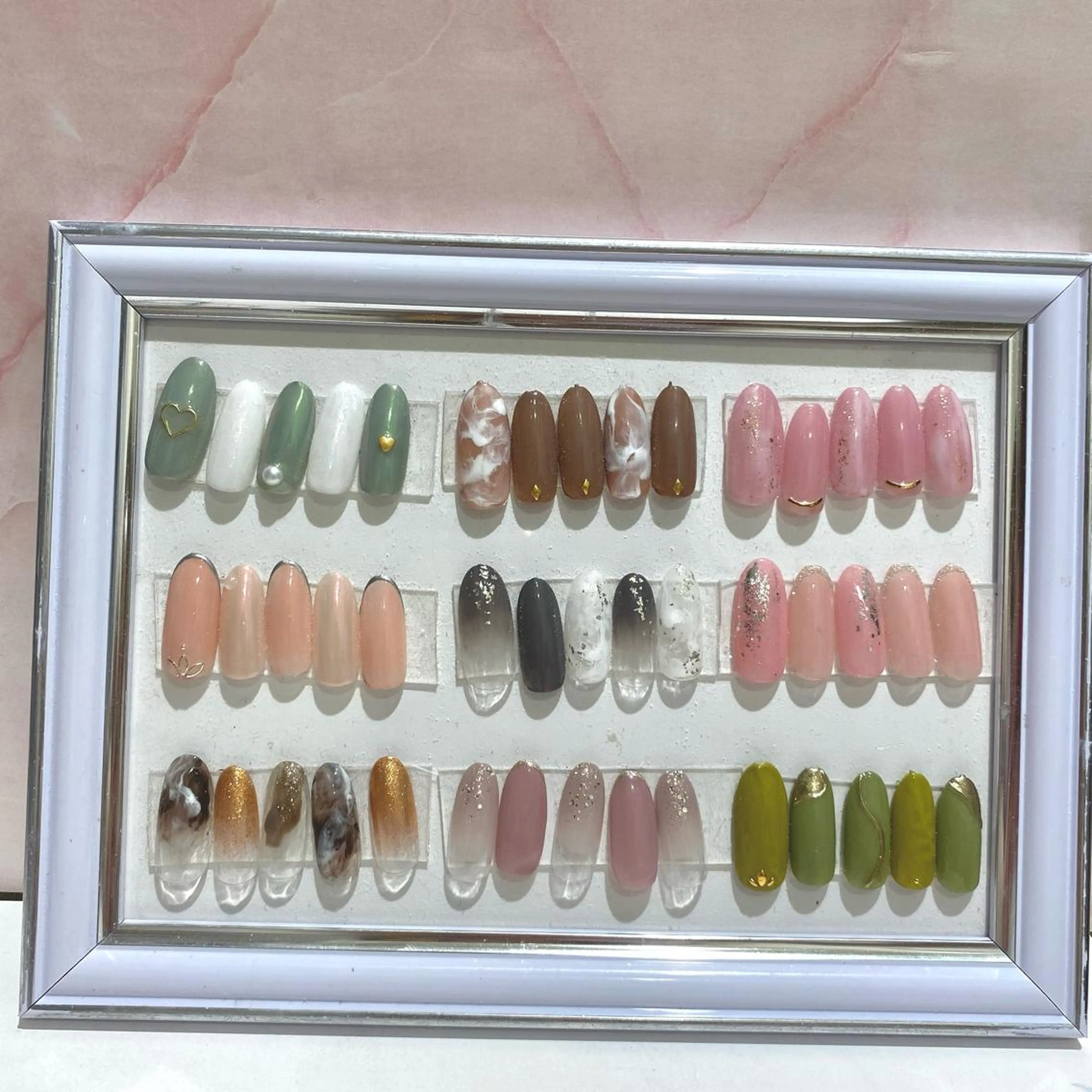 大人気🌼毎月変わる🌼12種類サンプルアート🌼オフケア込み🌼の写真