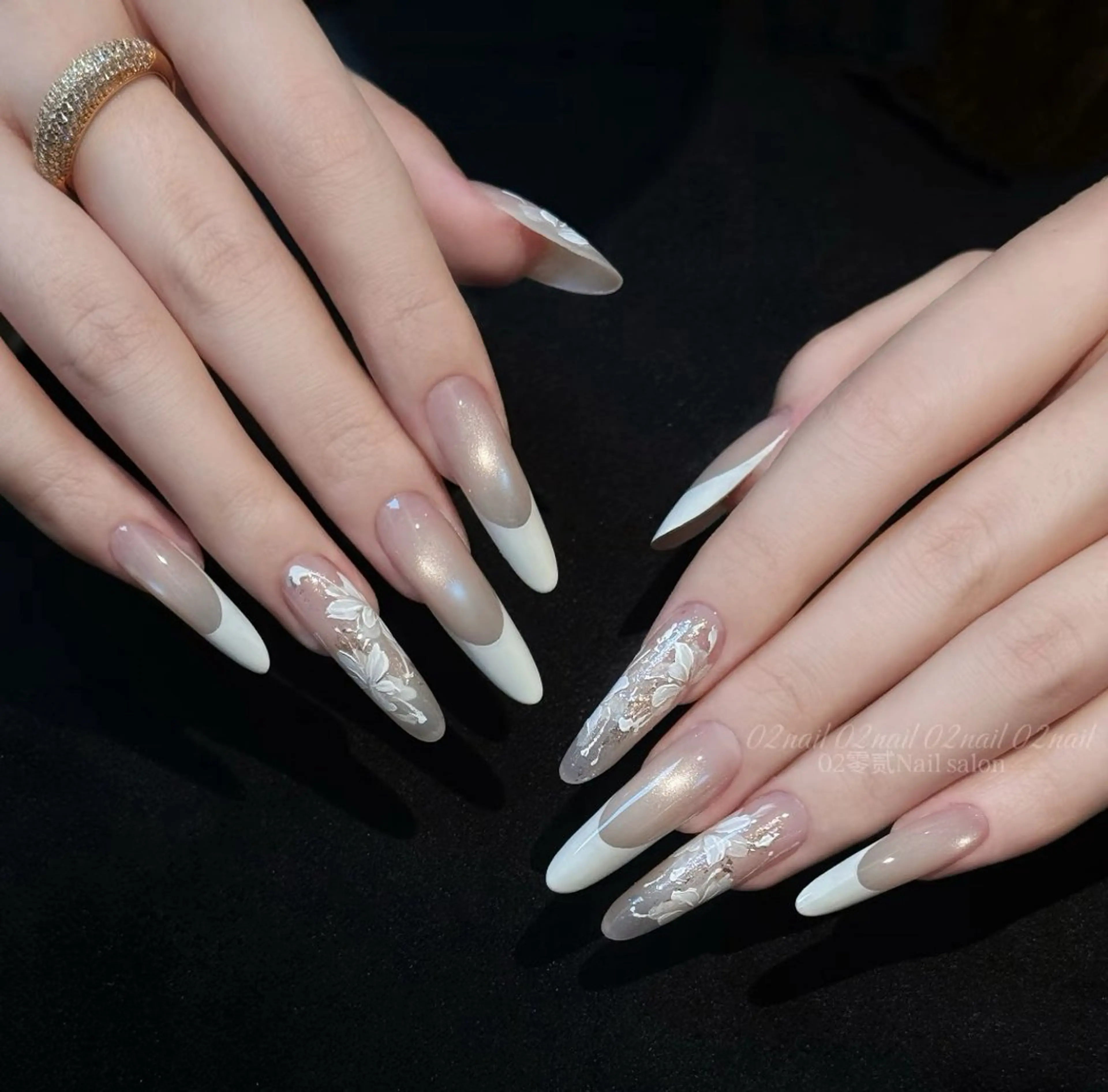 ネイル オーロラネイル フラワーネイル フットネイル フレンチネイル ジェルネイル ハンドネイル 長さだし専門 ありさのネイルデザイン