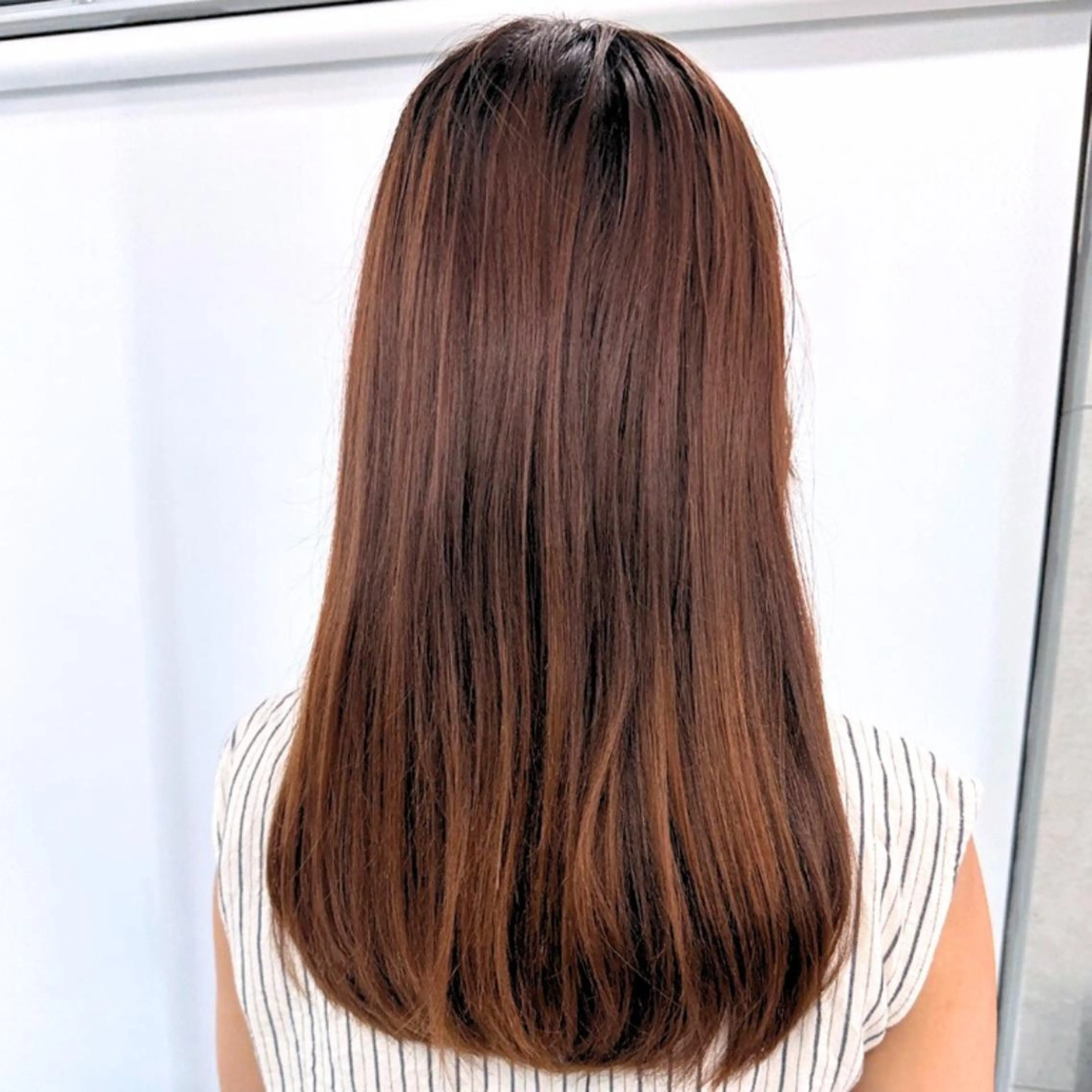 カラー アッシュ ベージュカラー 透明感カラー カット ヘアカラー Endearing 銀座/レイヤーカットのヘアスタイル