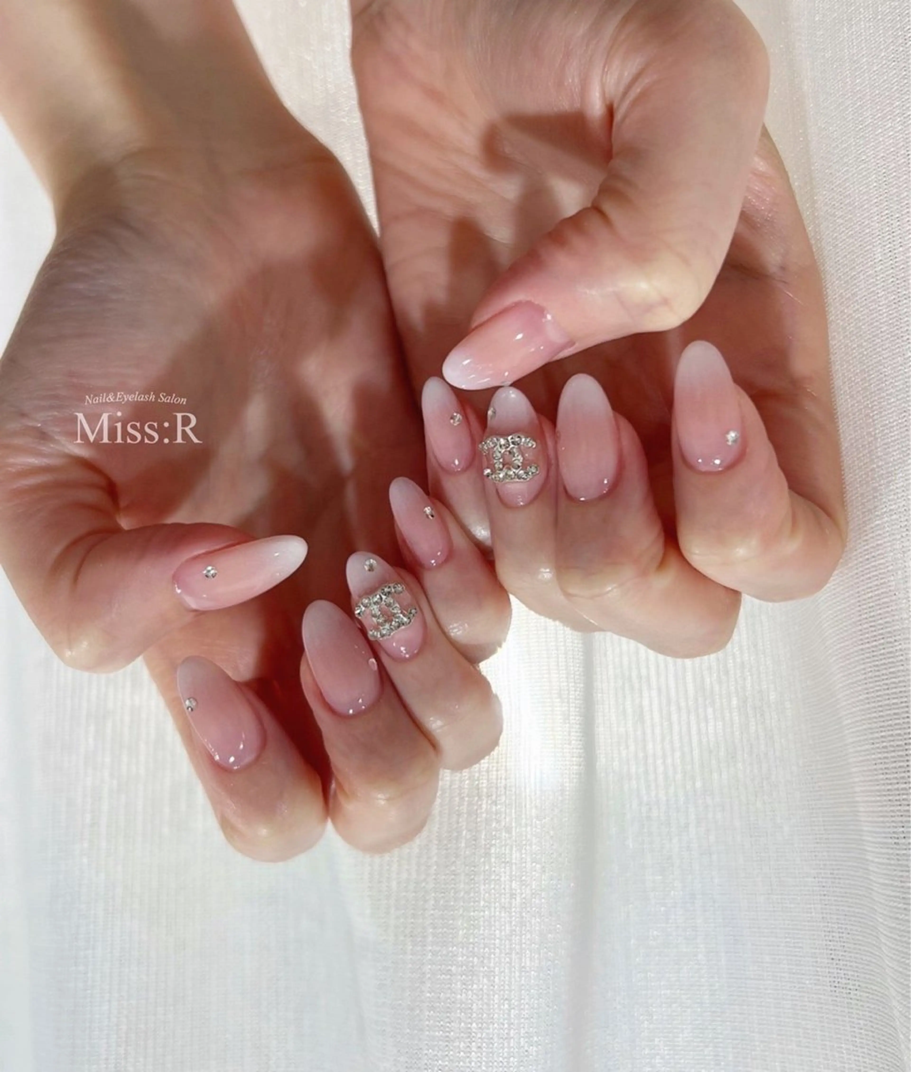 ネイル Miss:R 中津店所属・加藤 洋美のネイルデザイン