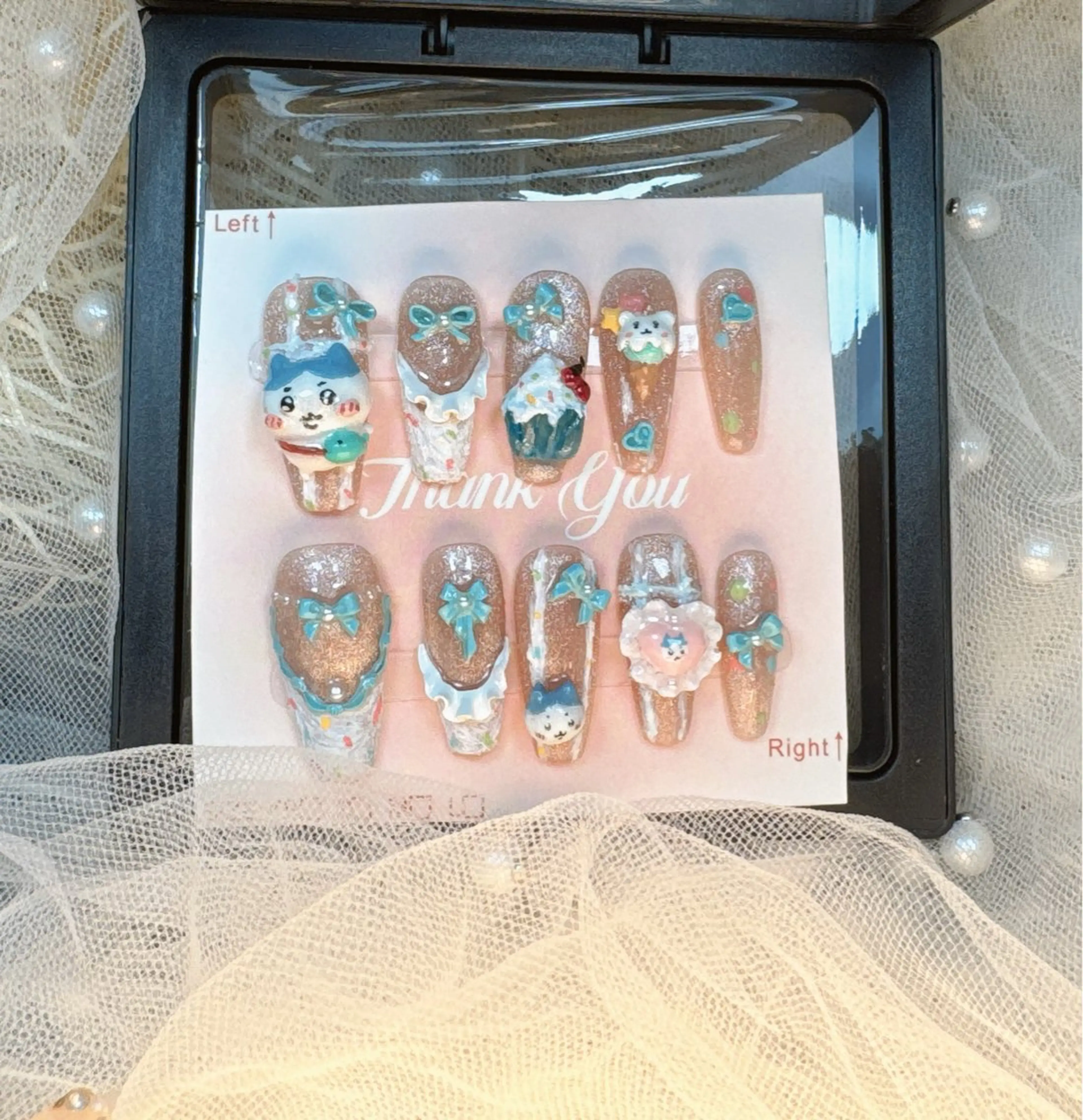 ネイル アートネイル キラキラネイル 韓国ネイル ストーンネイル リセス 高田馬場のネイルデザイン