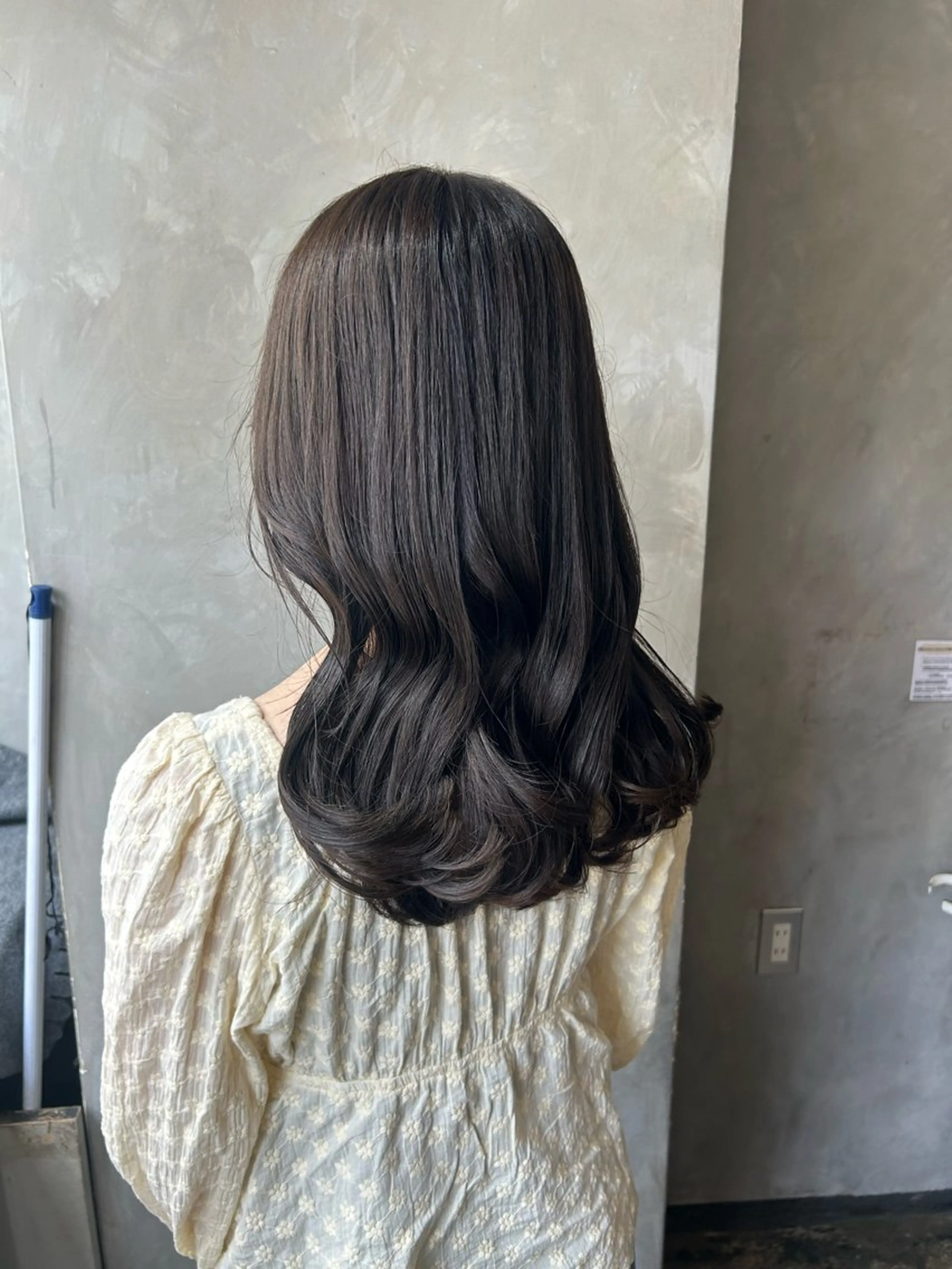 セミロング カラー カット ヘアカラー 福村 彩夏のヘアスタイル