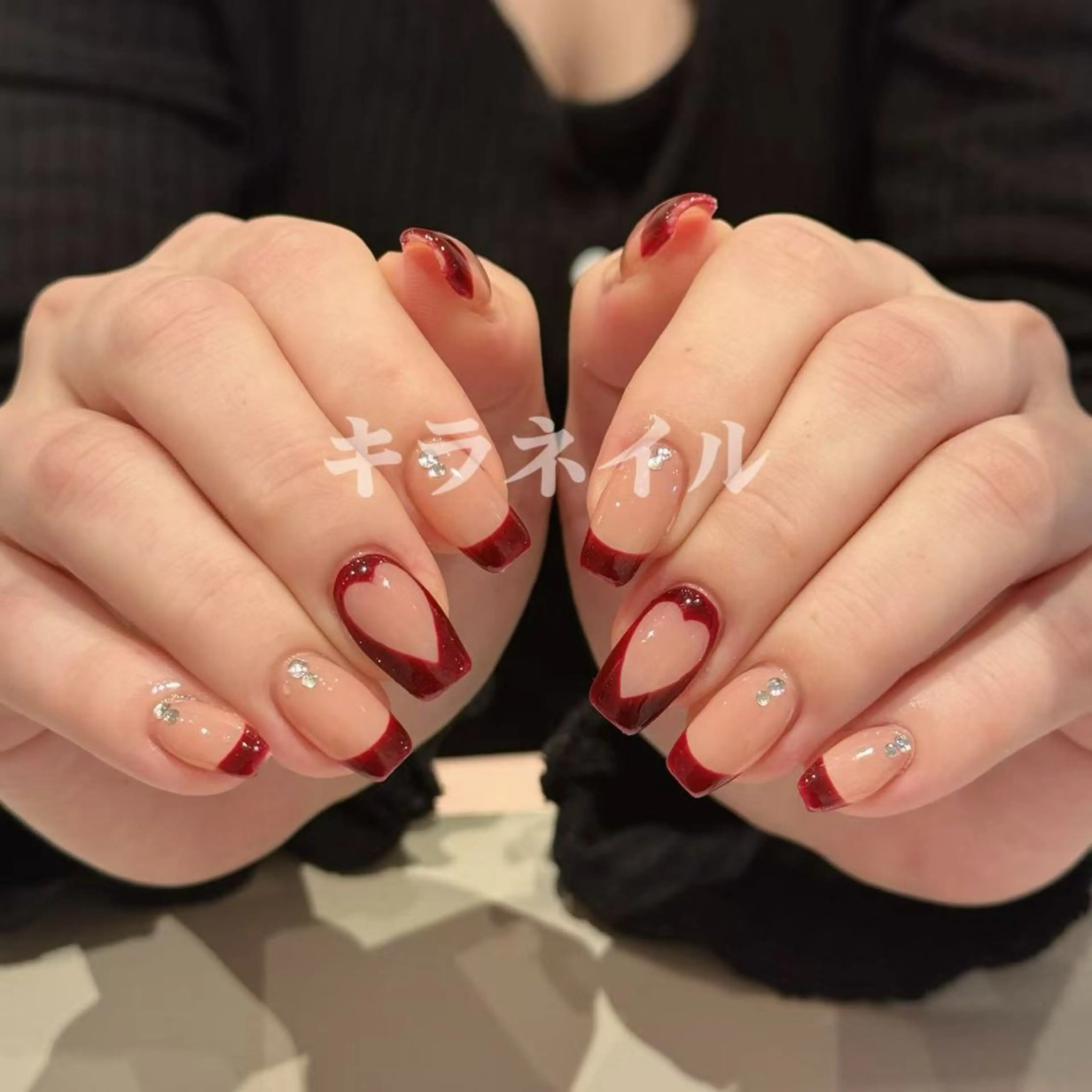 ネイル ハンドネイル 💗キラネイル💗 モチ最高のネイルデザイン