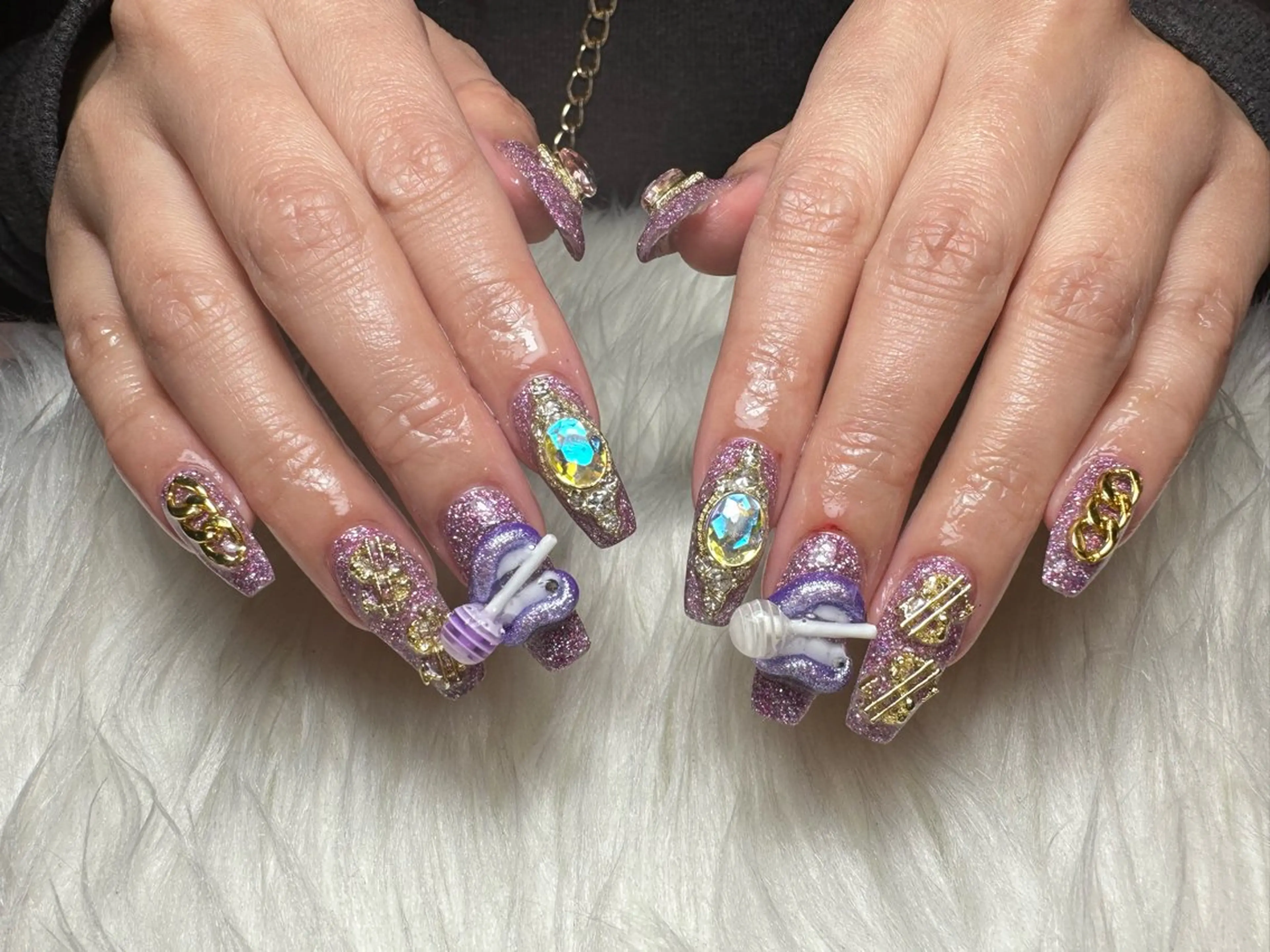 ネイル 長さ出し フラッシュネイル キラキラネイル 持ち込み ハンドネイル nail untitled🎀のネイルデザイン