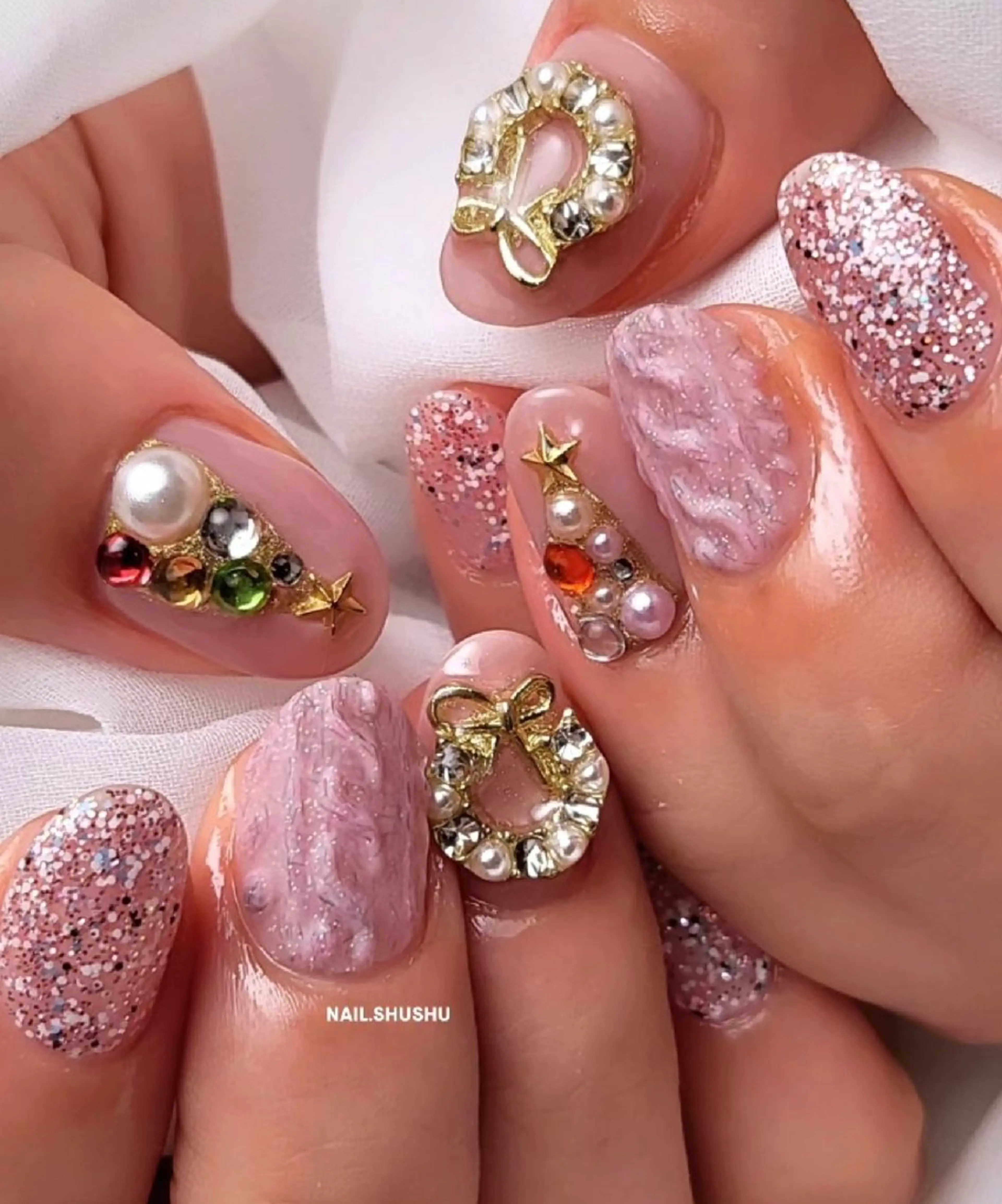 ネイル 持ち込み ニュアンスネイル ワンカラーネイル シンプルネイル 冬ネイル ハンドネイル 3dパーツ/流行り 👧shushu❤️のネイルデザイン