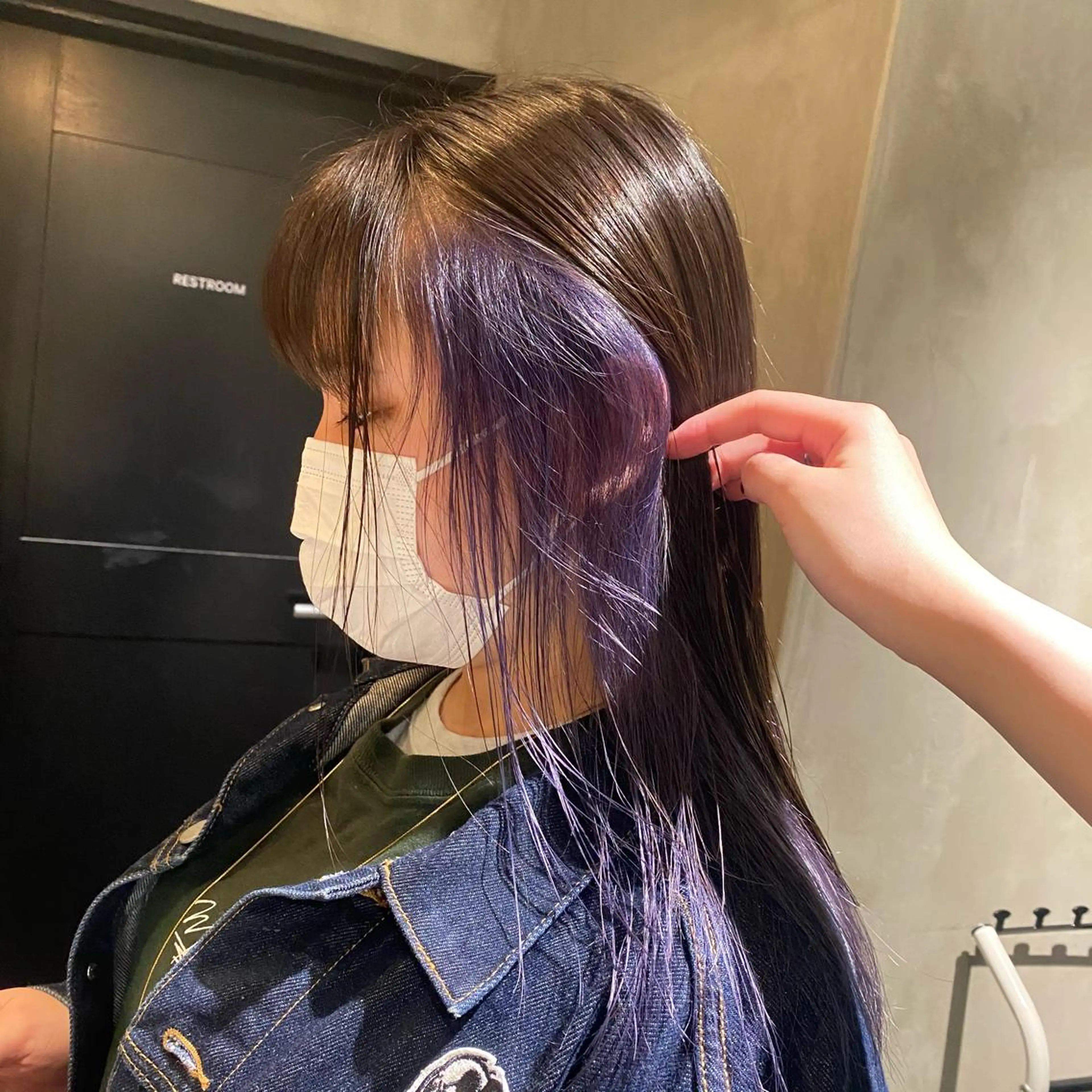 セミロング カラー デザイン/アレンジ ❤︎イシイレイのヘアスタイル