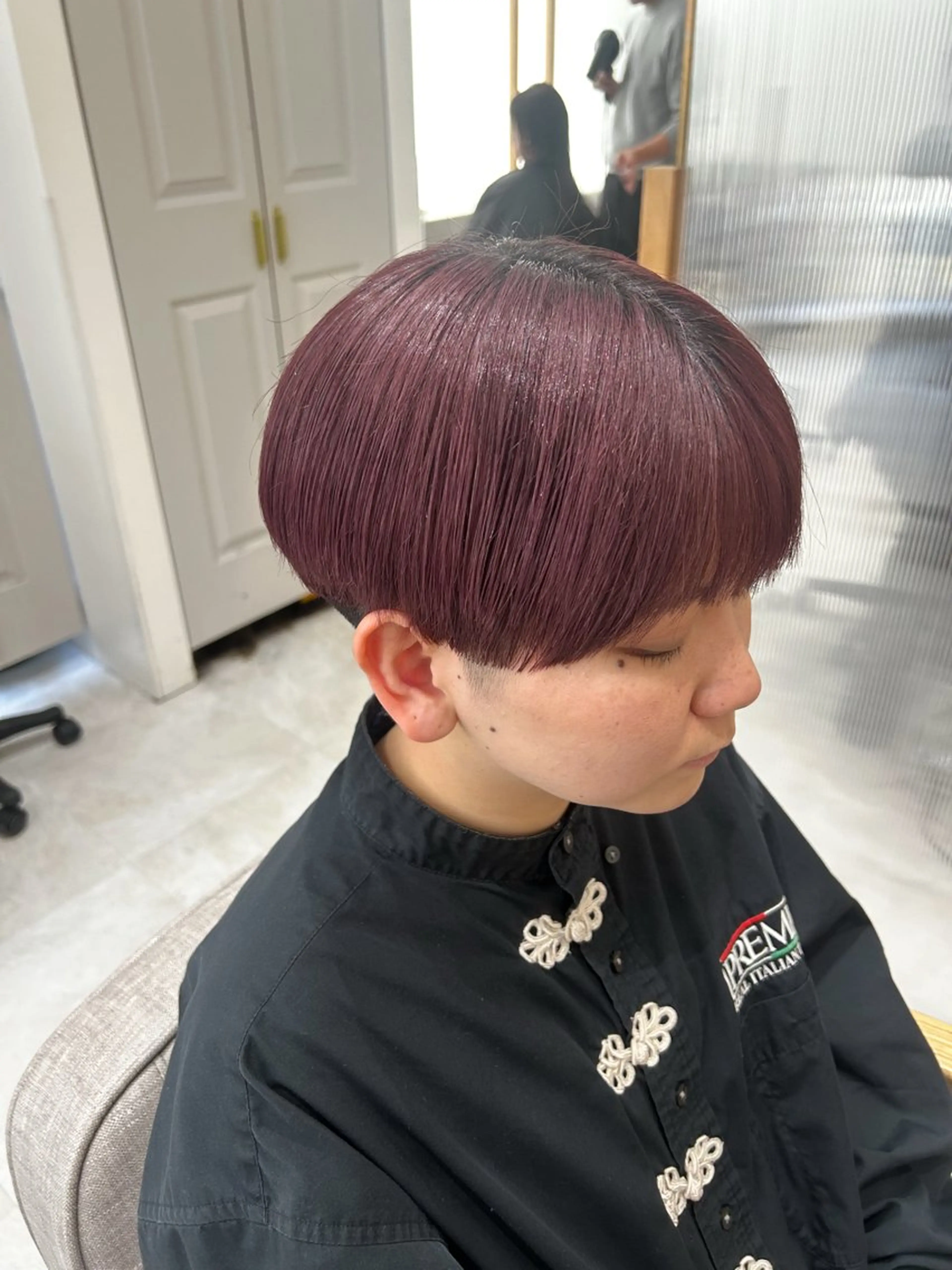 ショート カラー ブリーチ レッドカラー カット ヘアカラー メンズ特化美容師👾 チカのヘアスタイル